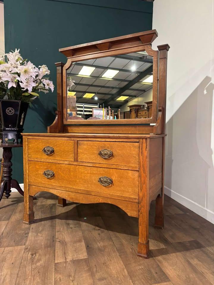 Art Nouveau Oak Dressing Table (1 of 15)