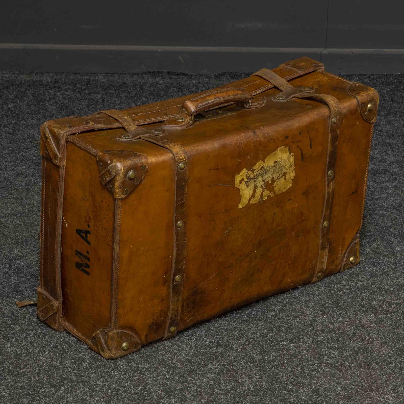 Finnigans Leather Trunk (1 of 13)