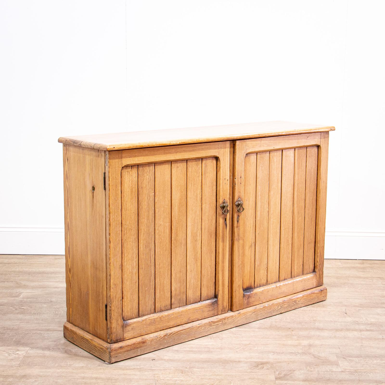 Early 20th Century Pitch Pine Cupboard (1 of 10) Early 20th Century Pitch Pine Cupboard (1 of 10)
