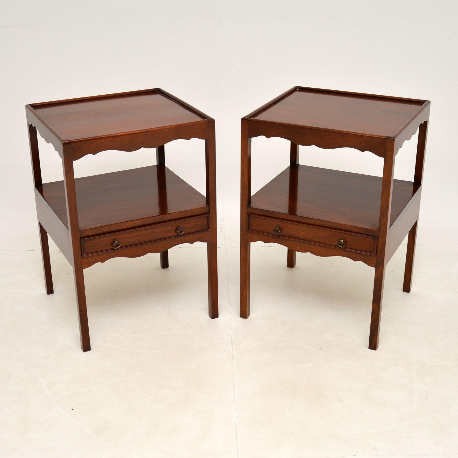 Pair of Antique Mahogany Side Tables (1 of 10) Pair of Antique Mahogany Side Tables (1 of 10)
