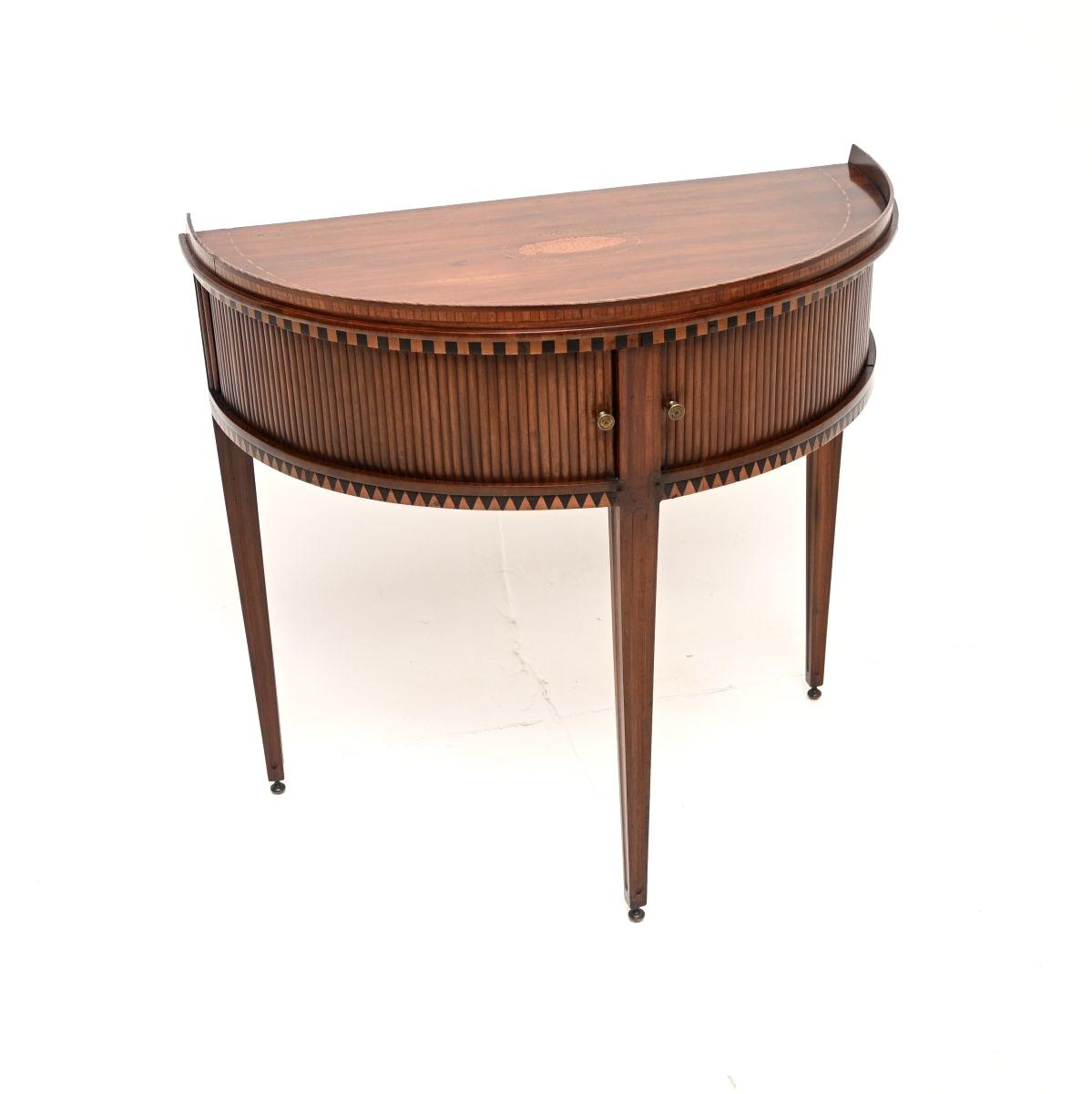 Antique Georgian Period Inlaid Mahogany Console Table / Side Cabinet (1 of 10) Antique Georgian Period Inlaid Mahogany Console Table / Side Cabinet (1 of 10)