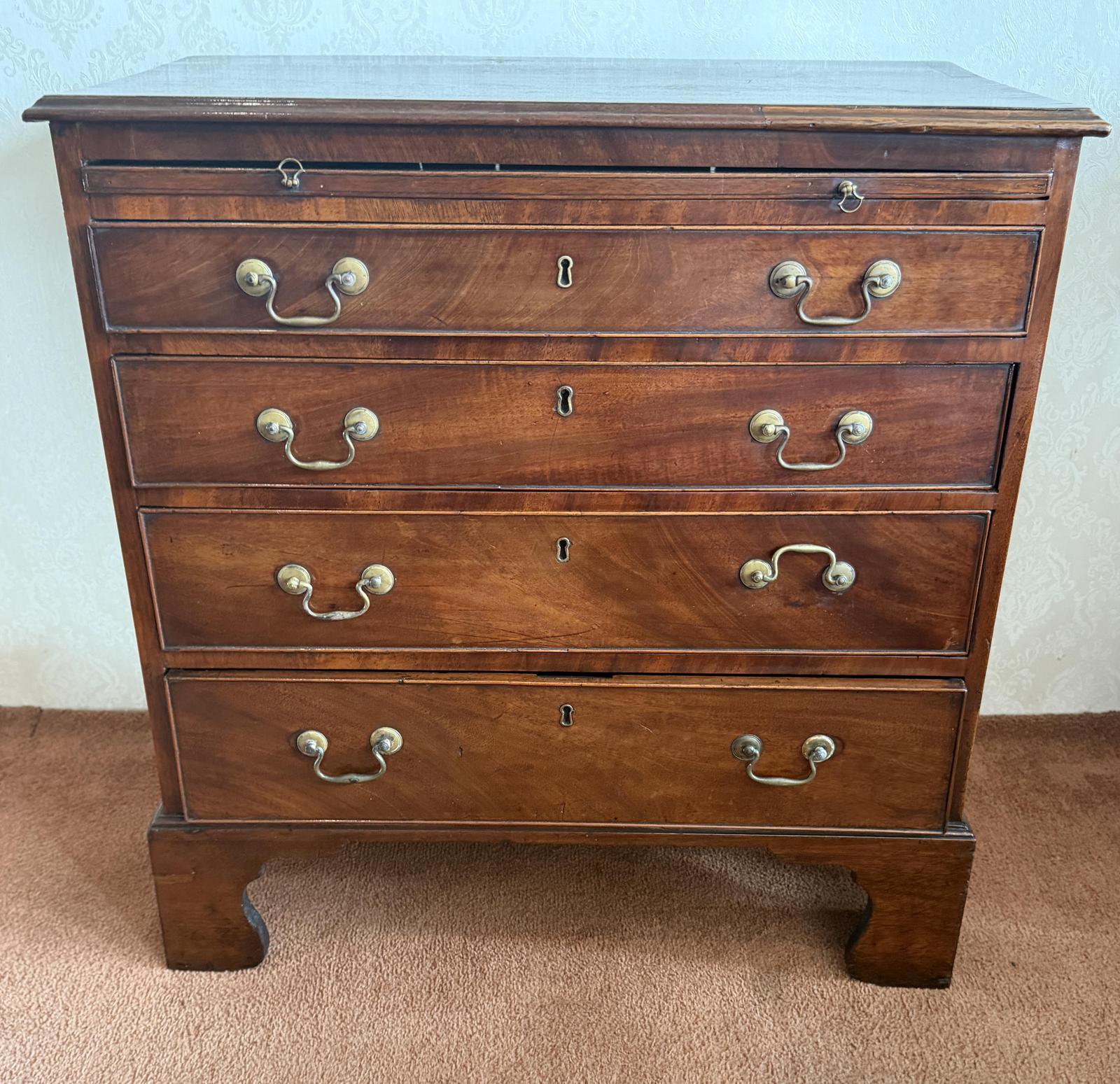 Original Four Drawer Mahogany Dressing Chest (1 of 5) Original Four Drawer Mahogany Dressing Chest (1 of 5)