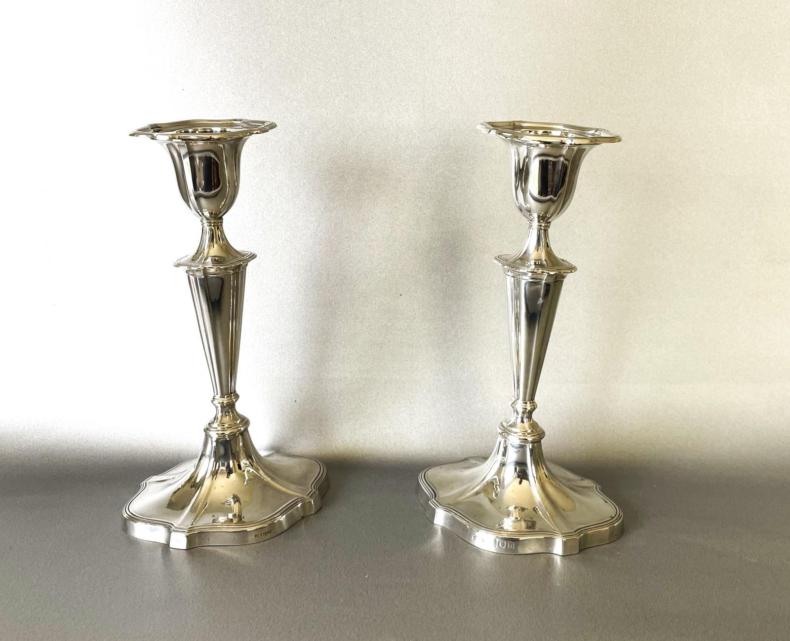 Goldsmiths & Silversmiths Pair of Edwardian Silver Candlesticks (1 of 8)