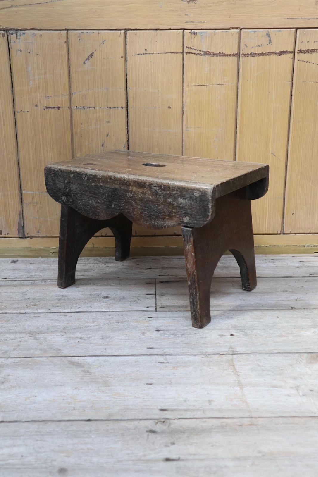 19th Century Scottish Vernacular Decorative Creepie or Boarded Stool (1 of 30)
