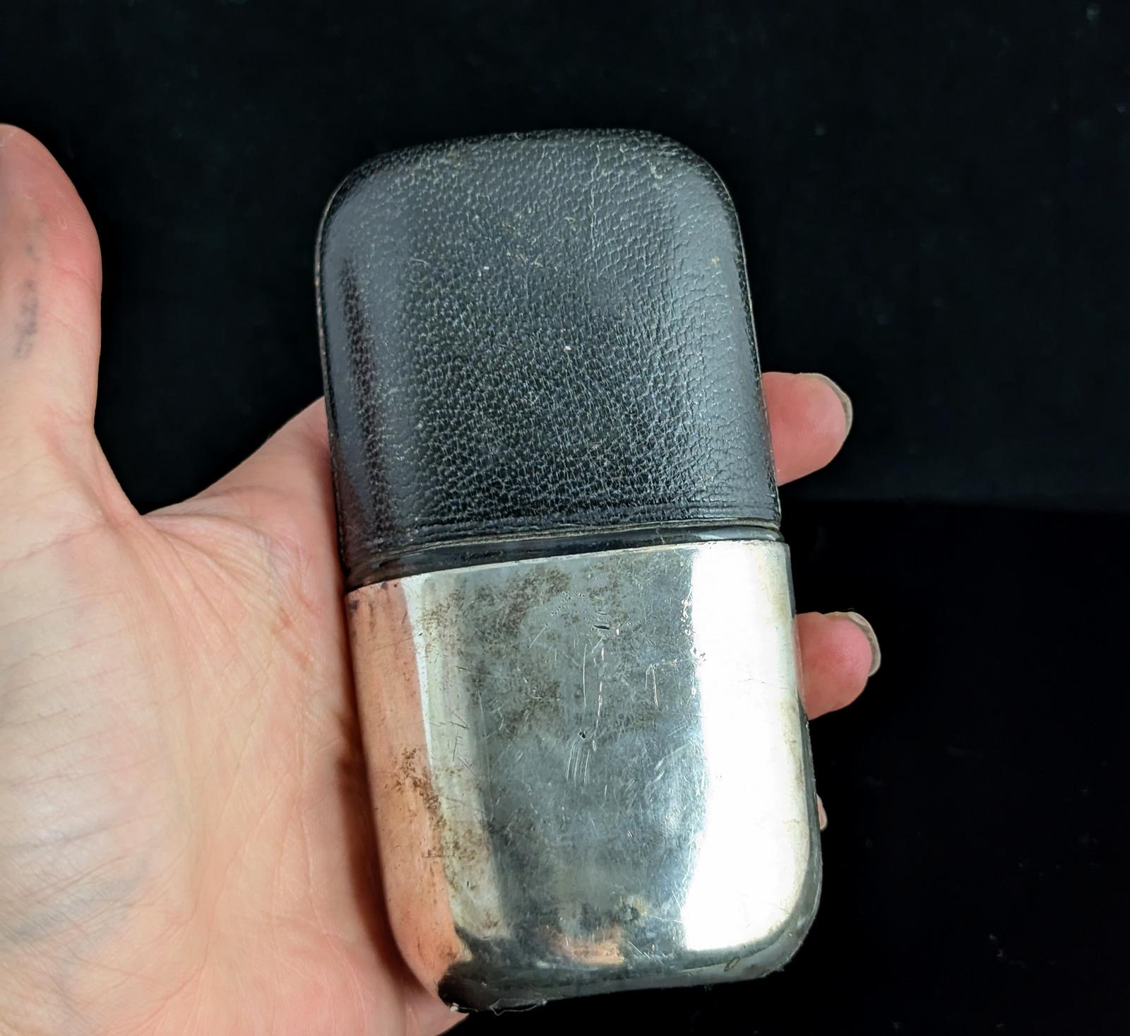 Rustic Antique Silver Plated and Leather Covered Hip Flask (1 of 10) Rustic Antique Silver Plated and Leather Covered Hip Flask (1 of 10)