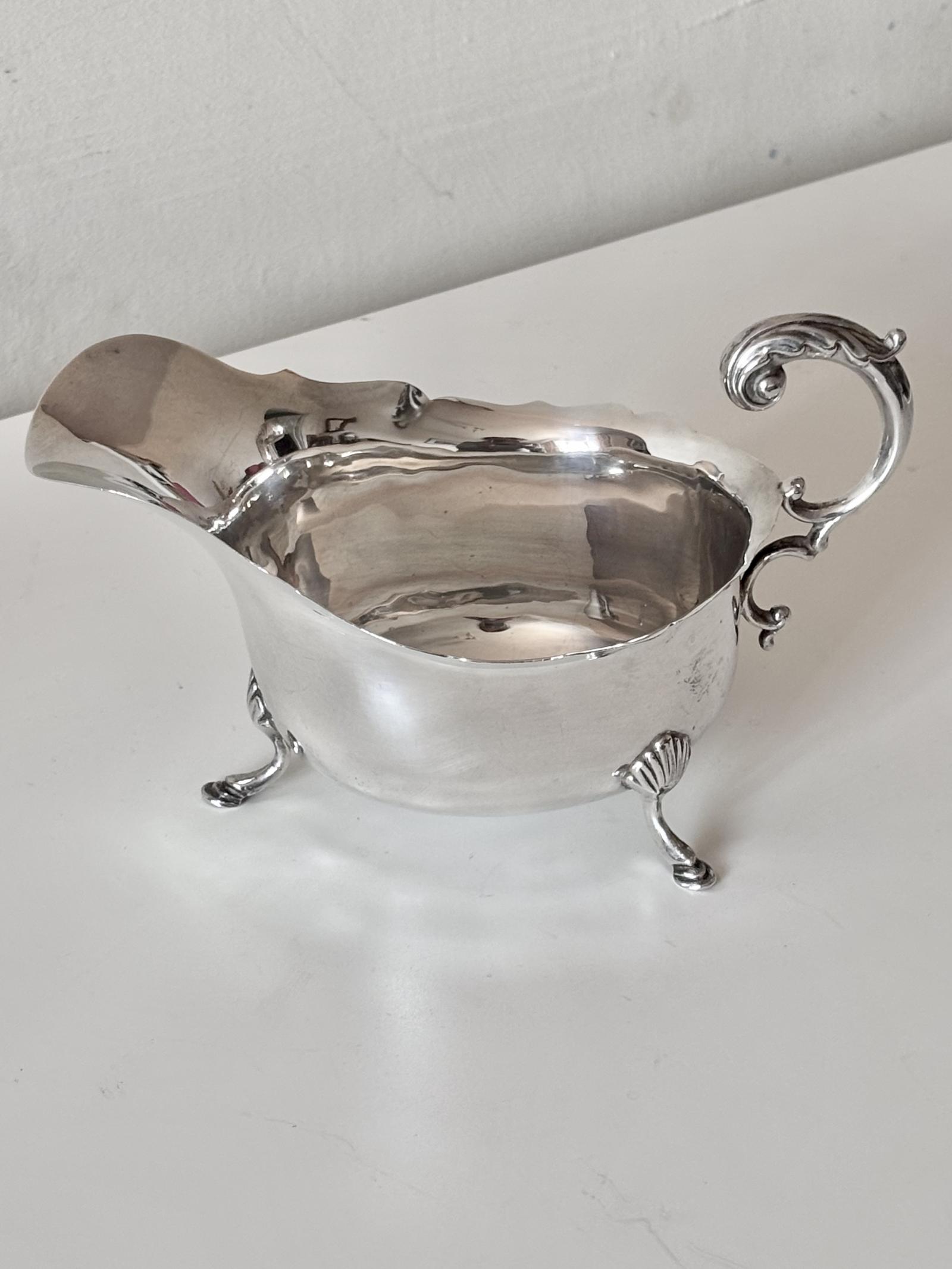 Sterling Silver Gravy Sauce Boat S Blanckensee & Sons 1924 (1 of 9) Sterling Silver Gravy Sauce Boat S Blanckensee & Sons 1924 (1 of 9)