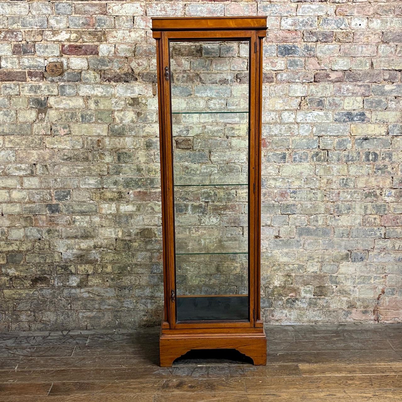 1930s Tower Shop Display Cabinet (1 of 7)