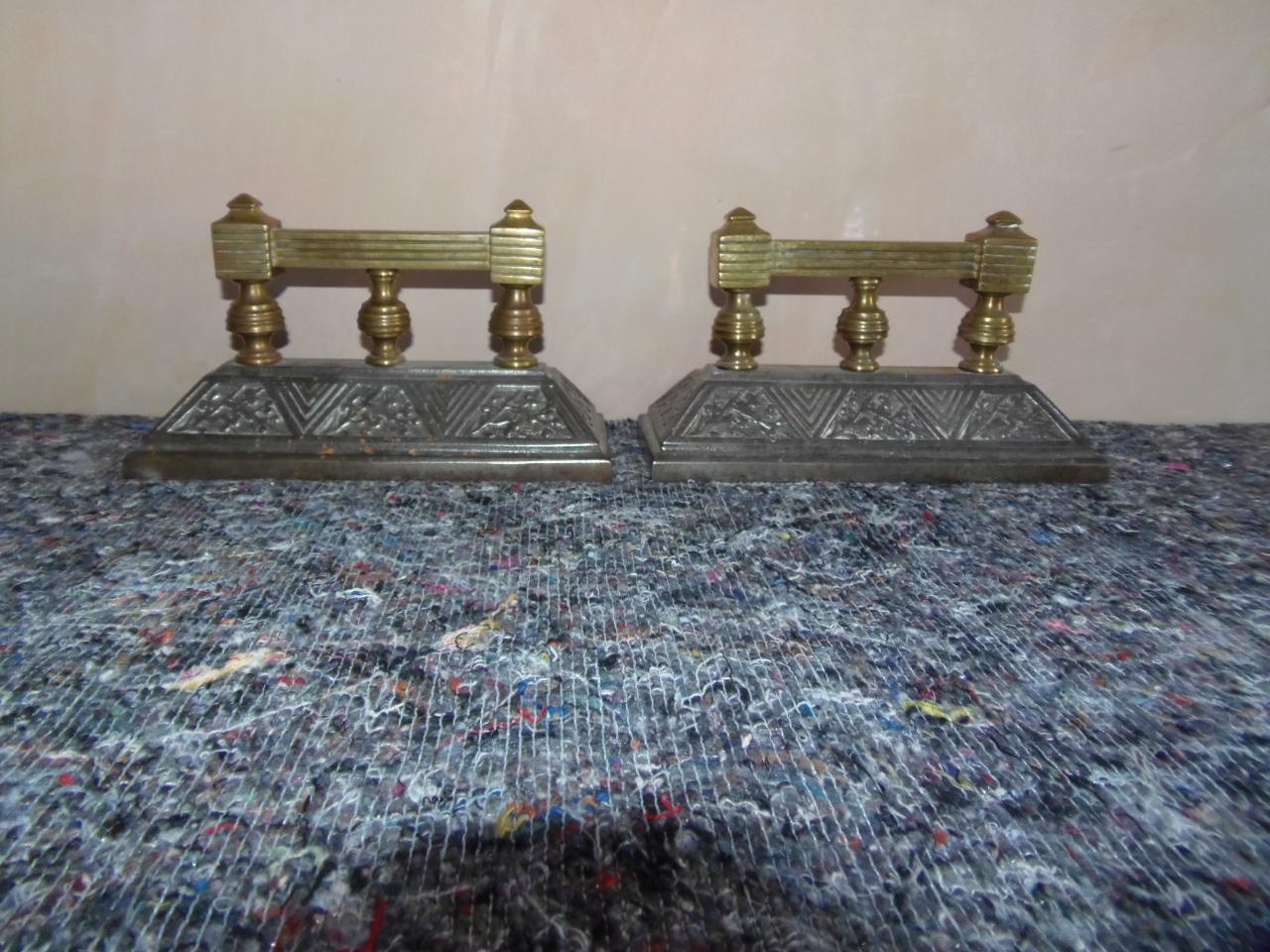 Thomas Jeckyll Fire Dogs (1 of 13)