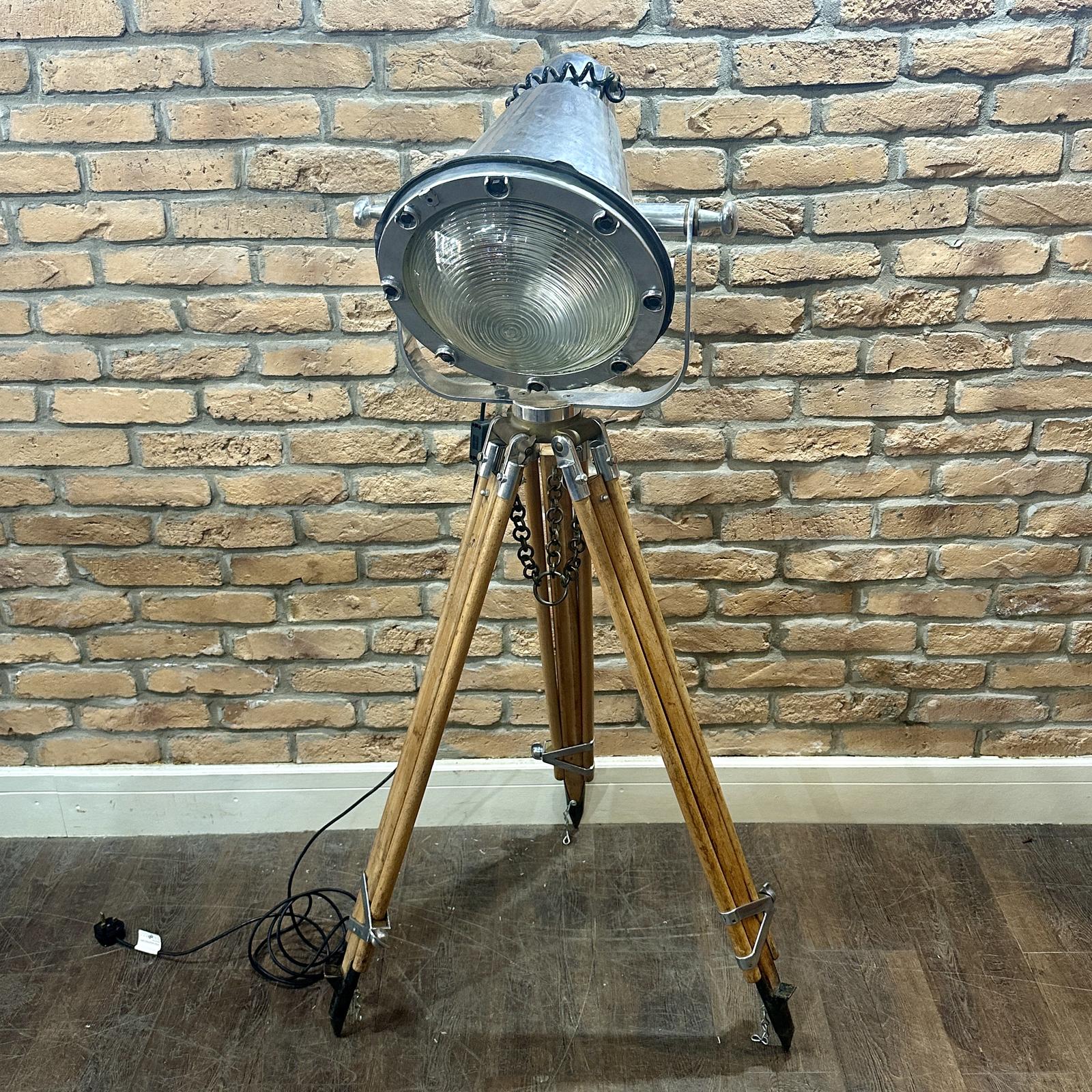 Mid Century Tripod Theatre Light (1 of 6)