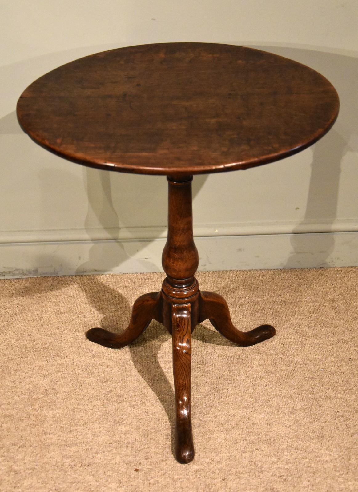 Oak Tripod Table 18th Century (1 of 4) Oak Tripod Table 18th Century (1 of 4)