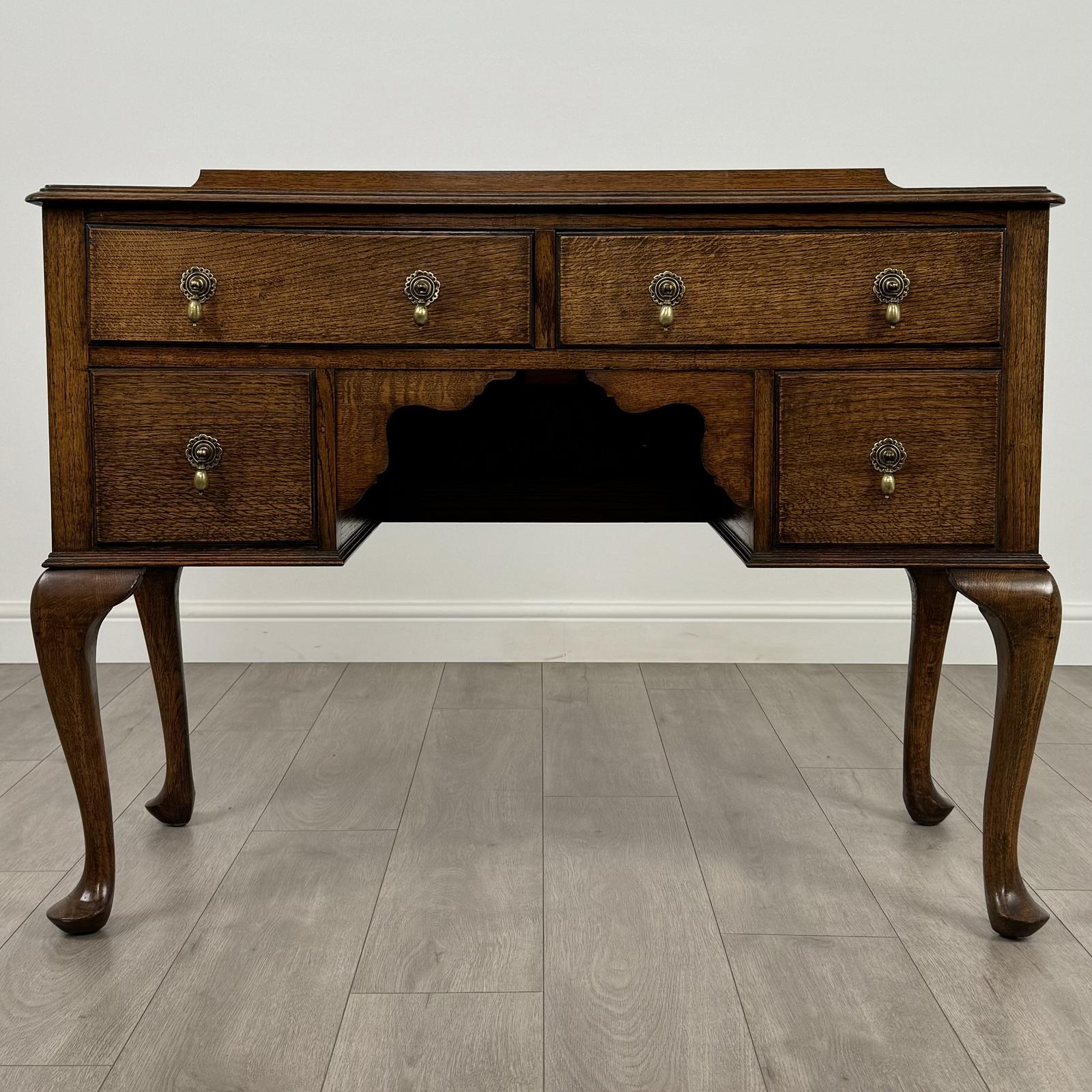 Antique 20th Century Good Quality Writing Table in Oak (1 of 11) Antique 20th Century Good Quality Writing Table in Oak (1 of 11)