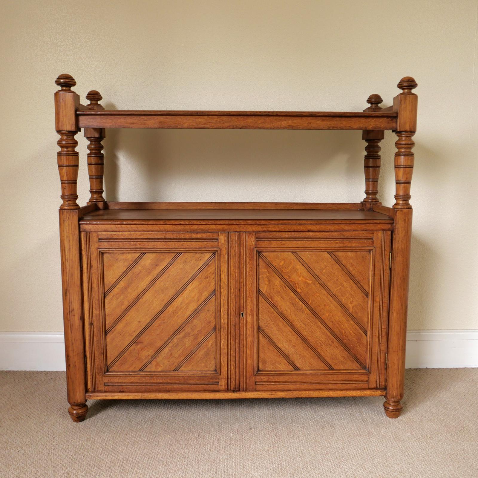 Victorian Light Oak Buffet (1 of 6) Victorian Light Oak Buffet (1 of 6)