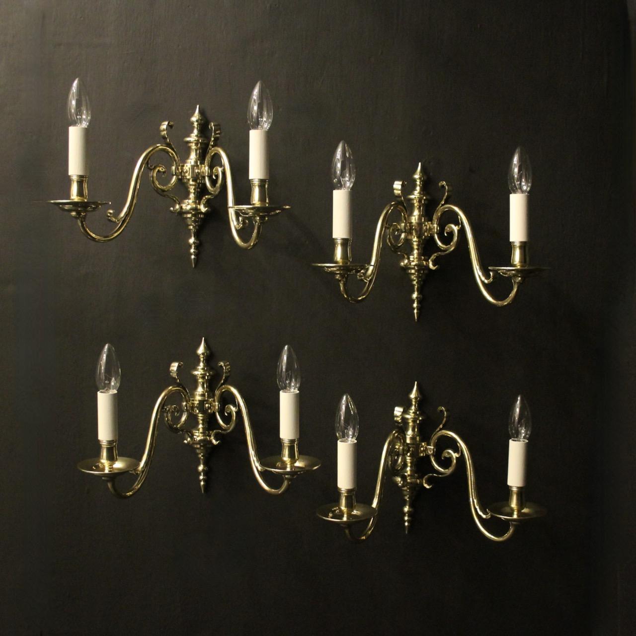 Flemish Set Of 4 Brass Antique Wall Lights (1 of 10)