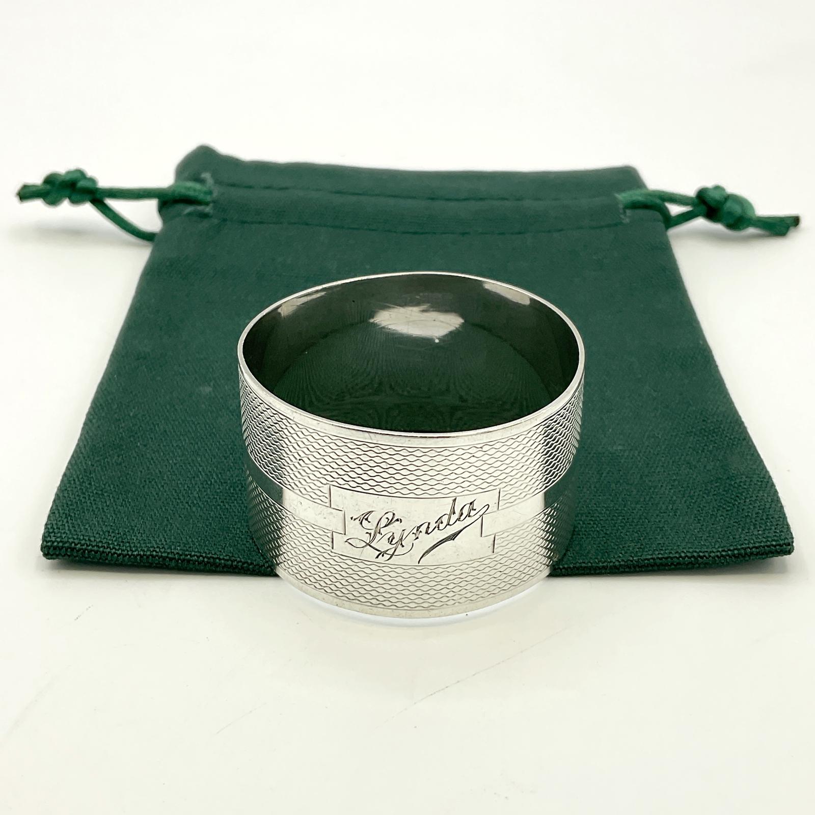 Lynda 1946 Sterling Silver Napkin Ring (1 of 11)