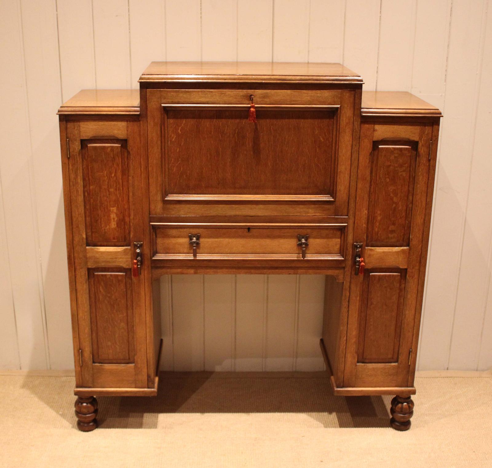 Oak Bureau Cabinet (1 of 12) Oak Bureau Cabinet (1 of 12)