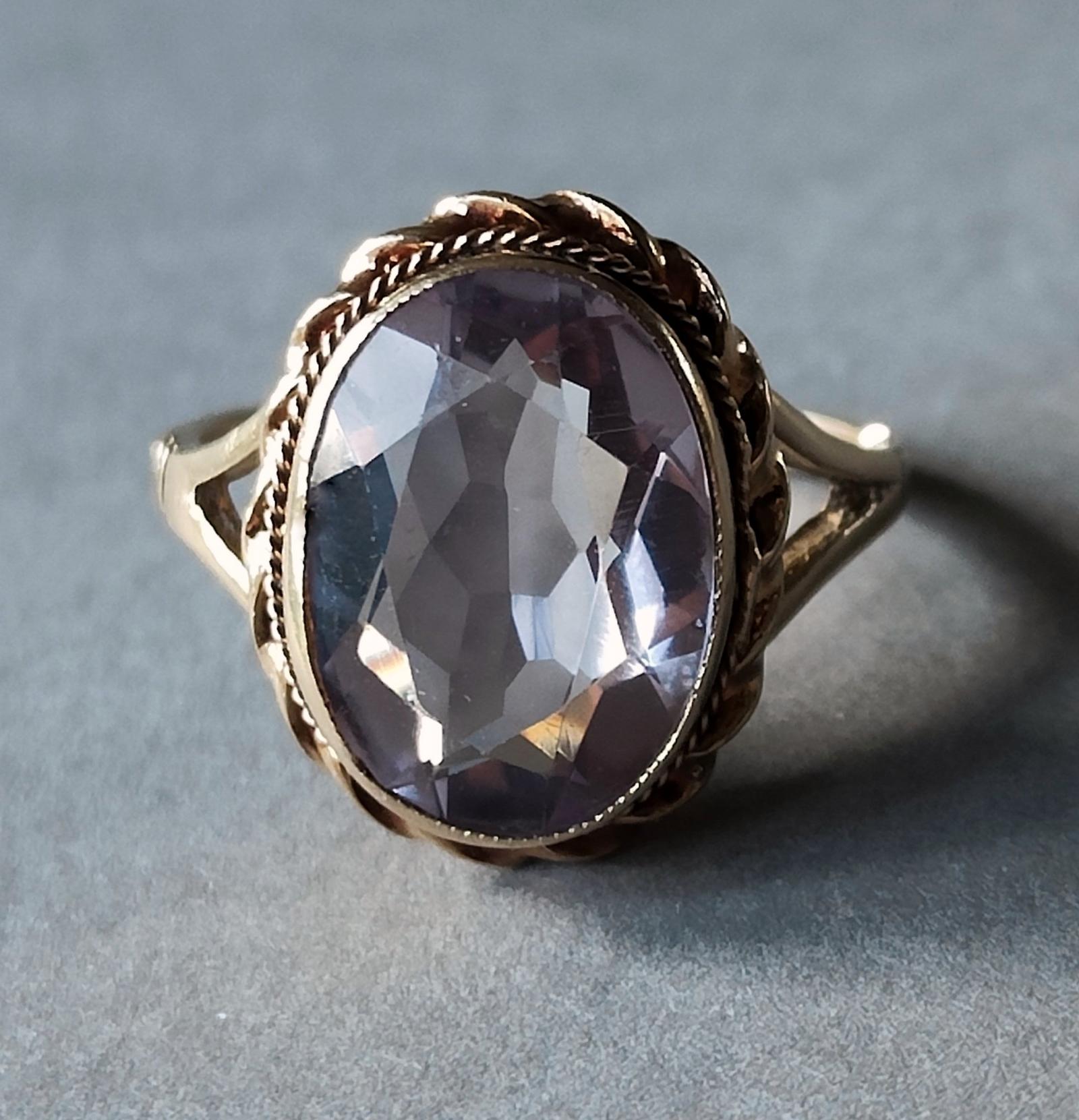 Large Vintage 1970s 9ct Gold Amethyst Cocktail Ring (1 of 9) Large Vintage 1970s 9ct Gold Amethyst Cocktail Ring (1 of 9)