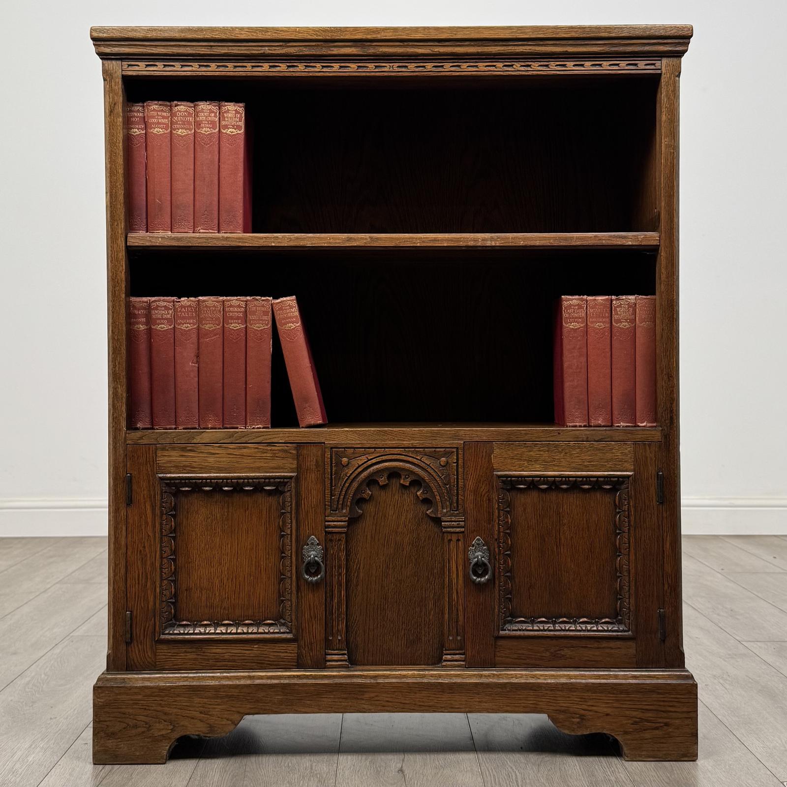 Antique 20th Century Small Open Bookcase in Oak (1 of 11) Antique 20th Century Small Open Bookcase in Oak (1 of 11)