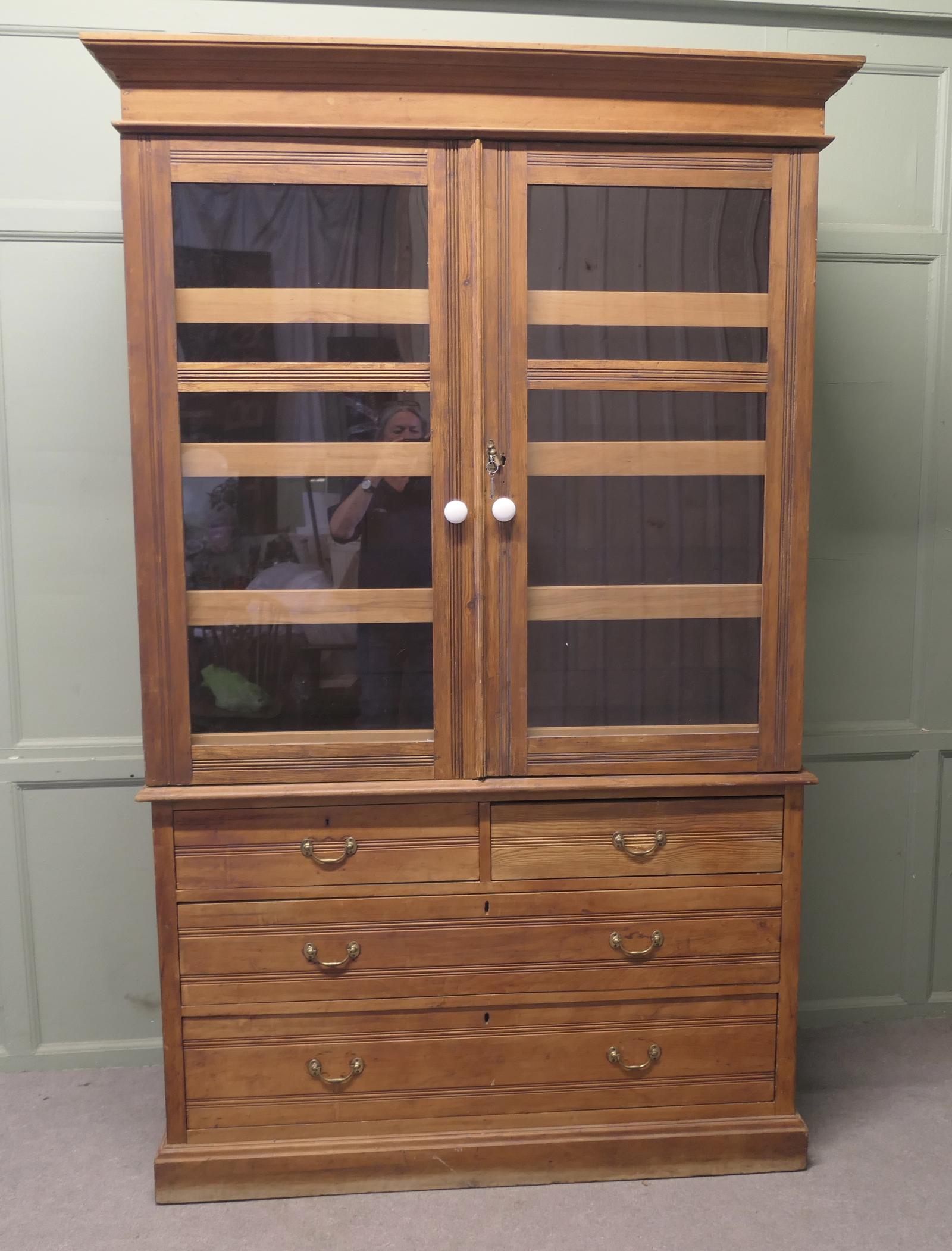 Edwardian Linen Press, Collectors / Craft Store Cupboard (1 of 6) Edwardian Linen Press, Collectors / Craft Store Cupboard (1 of 6)