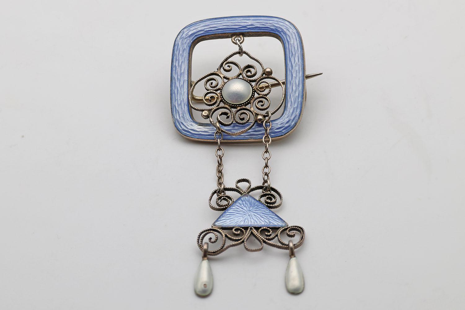 Marius Hammer Silver Brooch Norwegian (1 of 2) Marius Hammer Silver Brooch Norwegian (1 of 2)