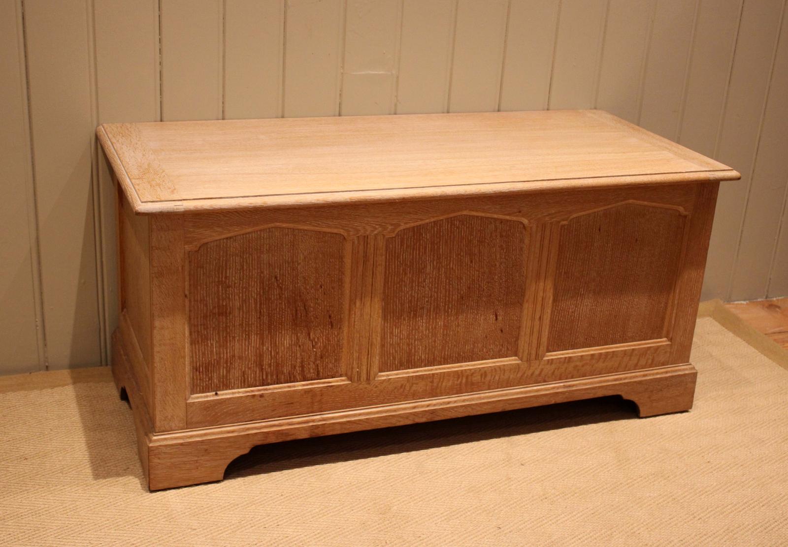 Limed Oak Coffer (1 of 11) Limed Oak Coffer (1 of 11)