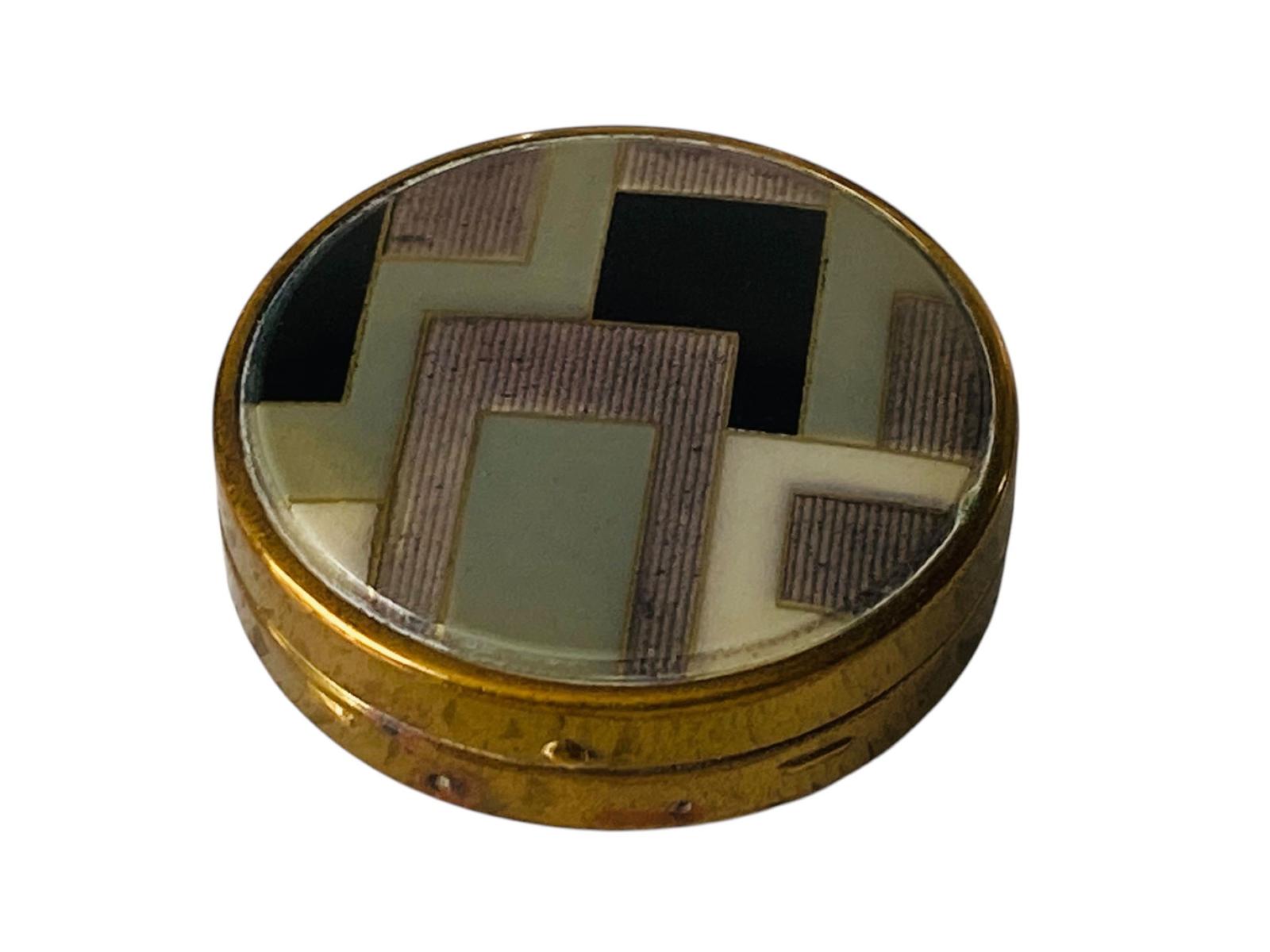 Art Deco 1930s French Enamel Powder Compact (1 of 5) Art Deco 1930s French Enamel Powder Compact (1 of 5)