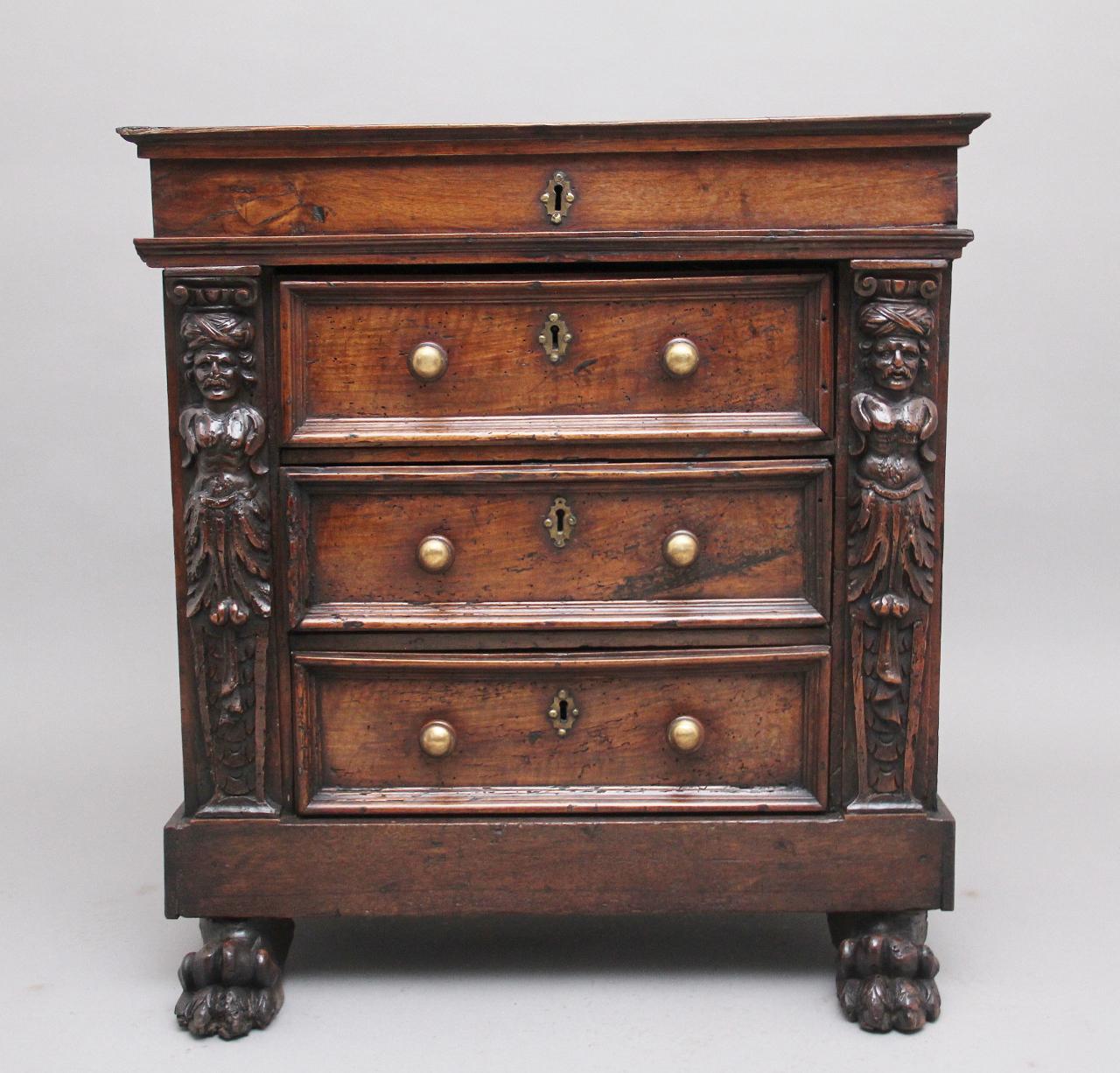 17th Century Italian Walnut Chest (1 of 12) 17th Century Italian Walnut Chest (1 of 12)