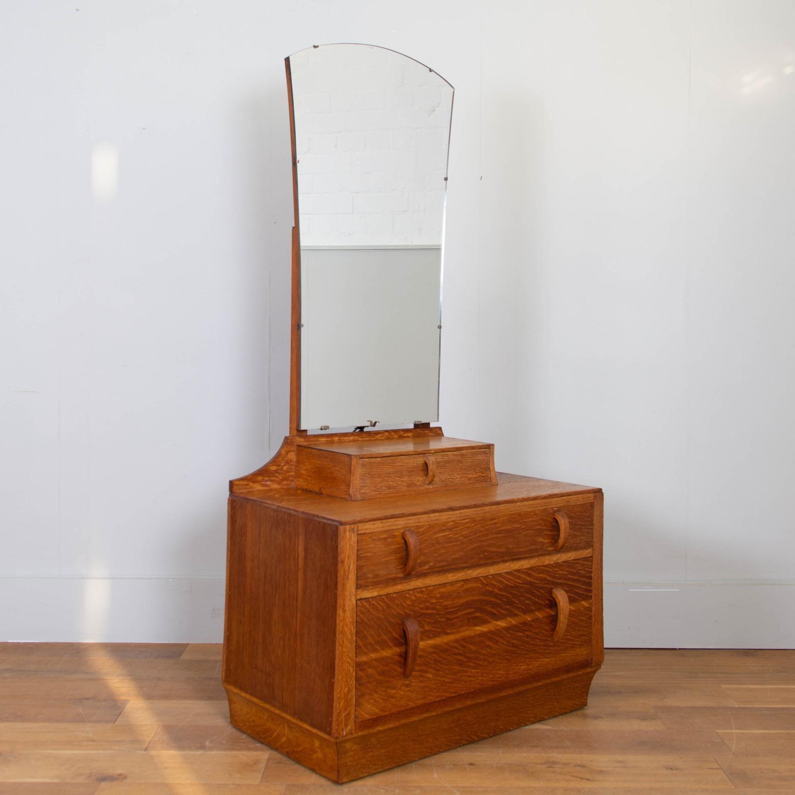 1930s Heals of London Oak Dressing Chest Table (1 of 12) 1930s Heals of London Oak Dressing Chest Table (1 of 12)