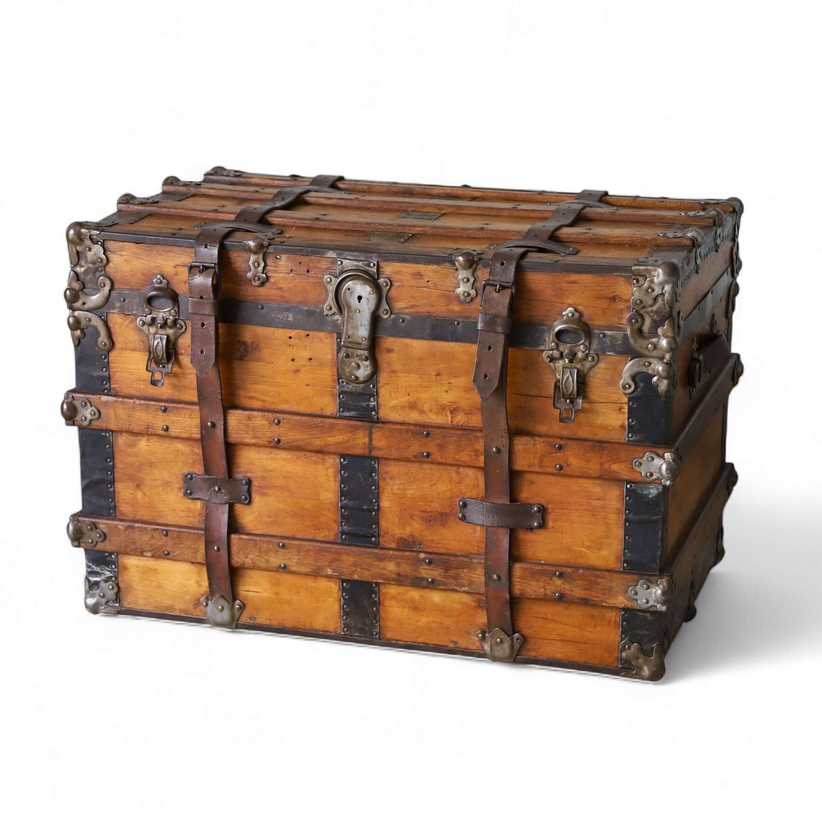 19th Century Victorian Period Pine Travelling Trunk circa 1870 (1 of 11)
