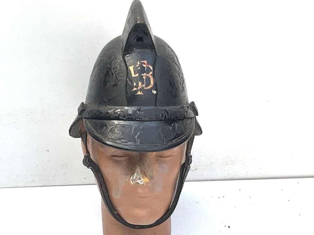 Fireman's Vintage Helmet (1 of 6) Fireman's Vintage Helmet (1 of 6)