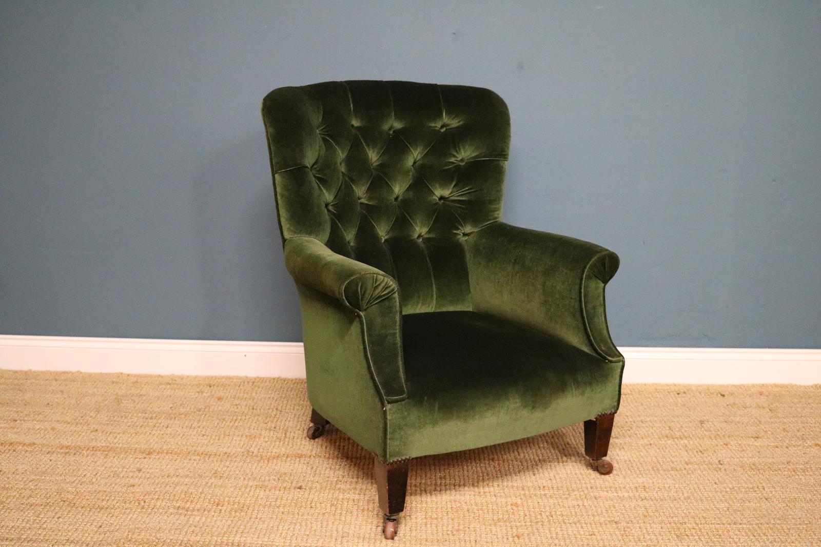 Victorian Green Velvet Upholstered Button Back Chair (1 of 5) Victorian Green Velvet Upholstered Button Back Chair (1 of 5)