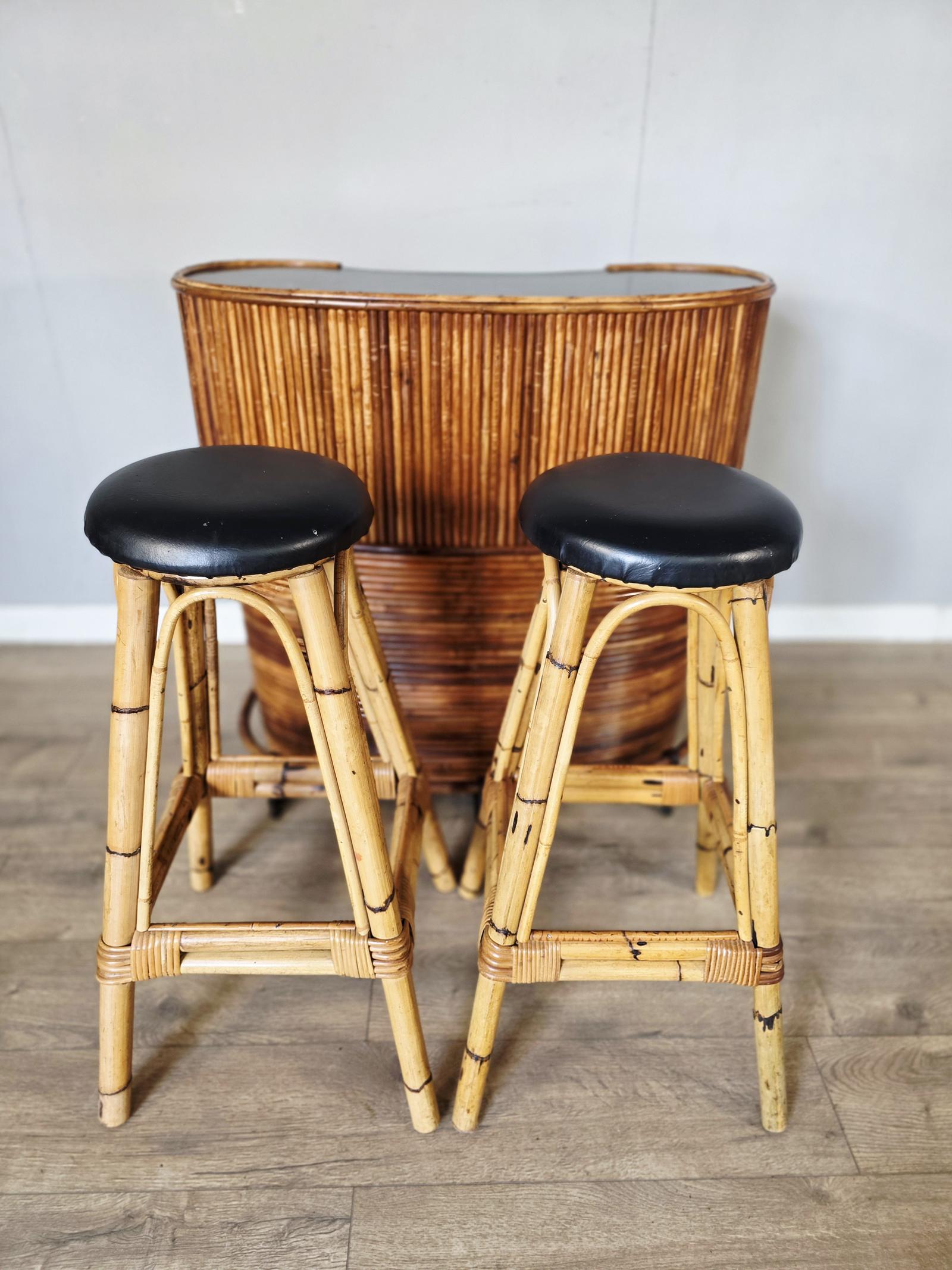 1970s Bamboo Tiki Bar with 2 Stools (1 of 11)