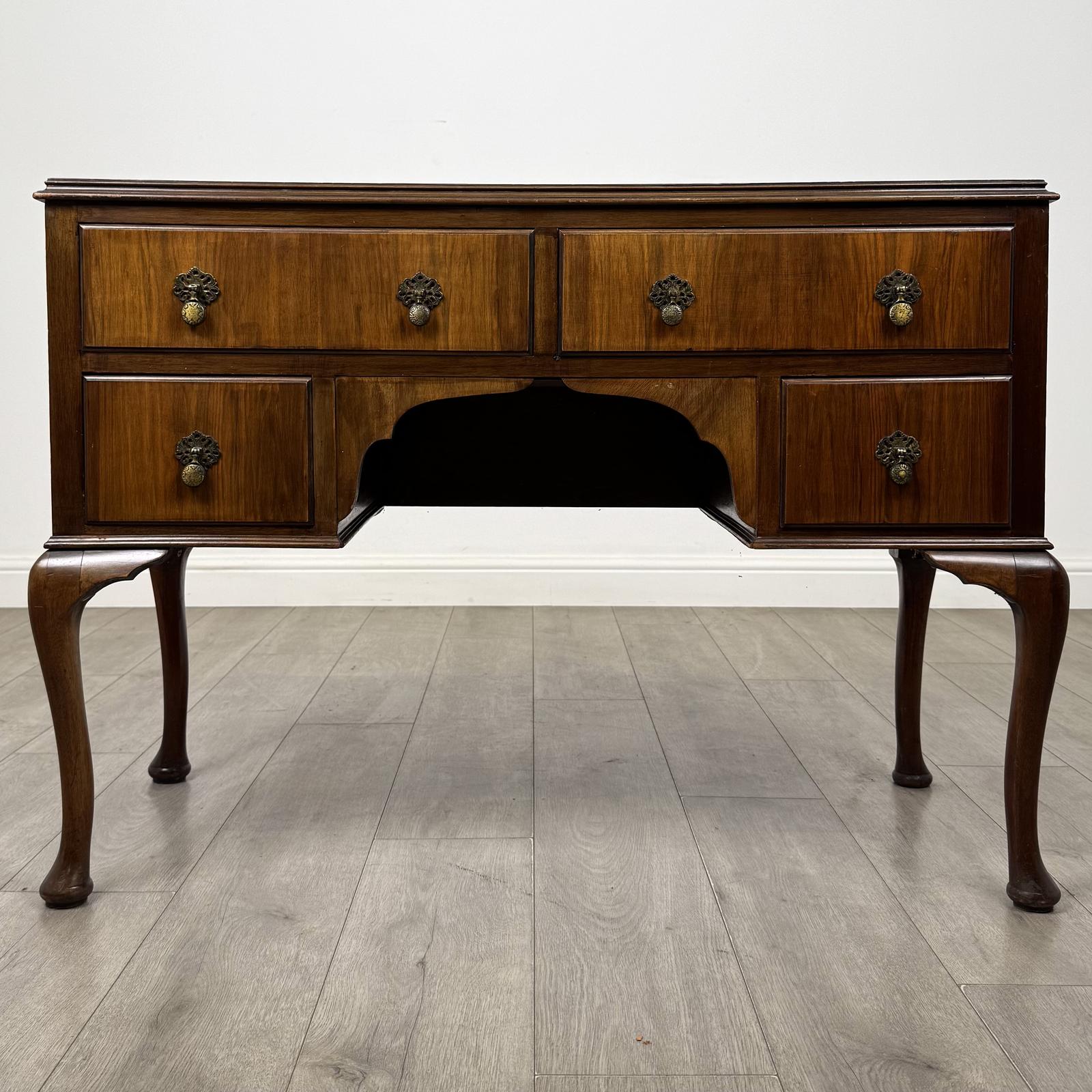 Antique 20th Century Writing Table in Walnut (1 of 11) Antique 20th Century Writing Table in Walnut (1 of 11)