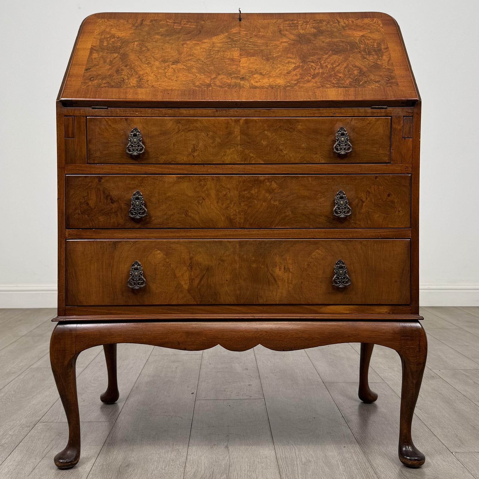 Walnut Bureau - main image