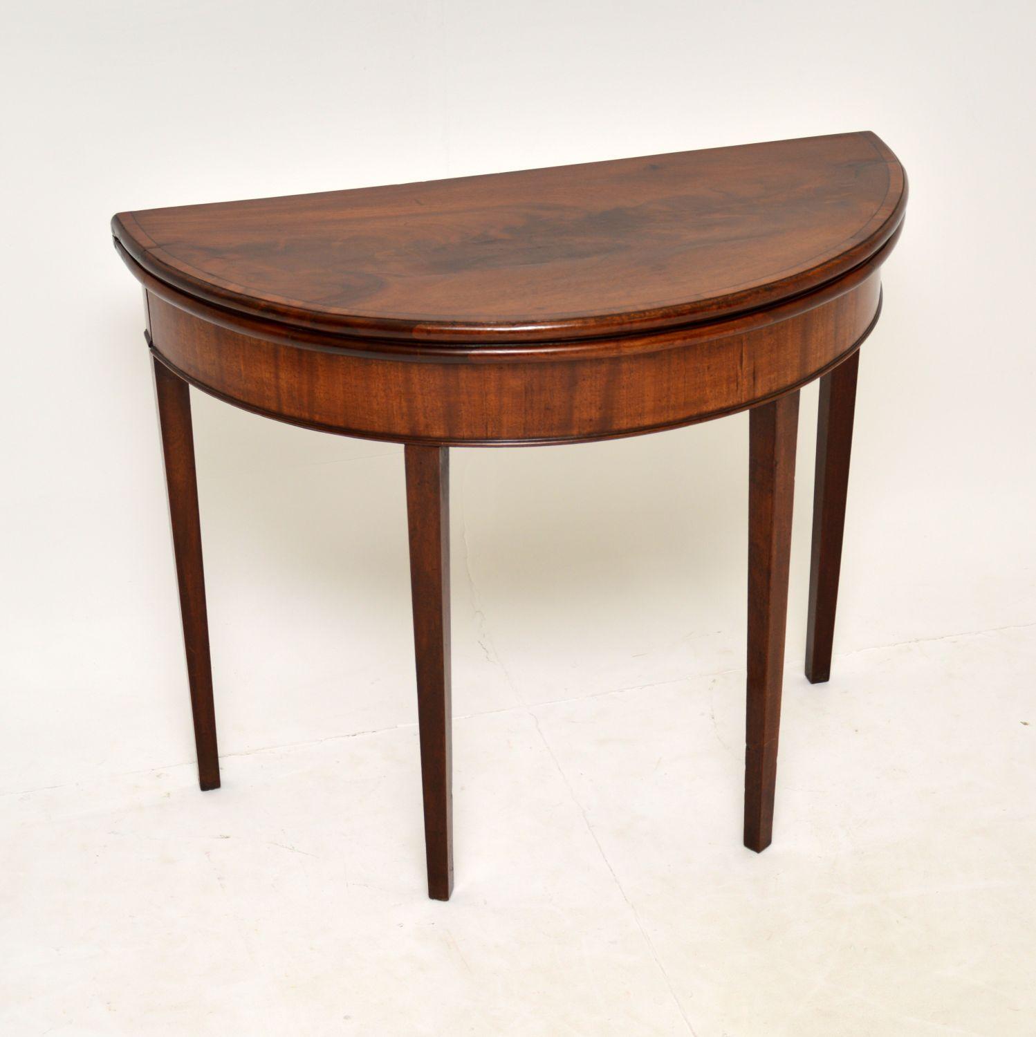 Demi Lune Tables - main image