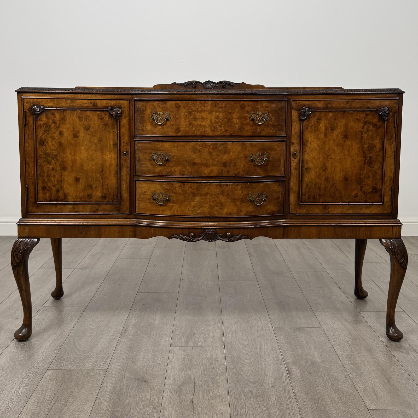 Antique 20th Century Good Quality Sideboard in Burr Walnut (1 of 12) Antique 20th Century Good Quality Sideboard in Burr Walnut (1 of 12)