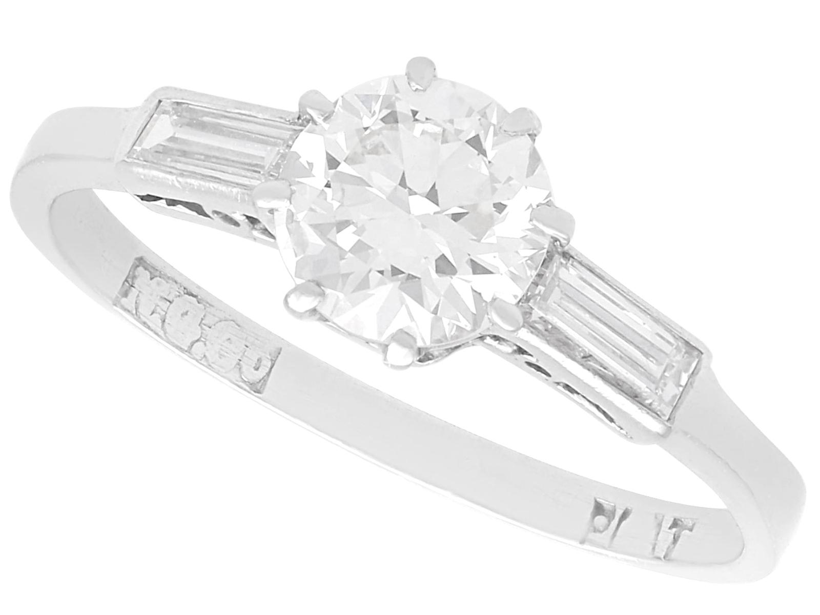 Antique Art Deco 0.91ct Diamond & Platinum Solitaire Ring c.1925 (1 of 14)