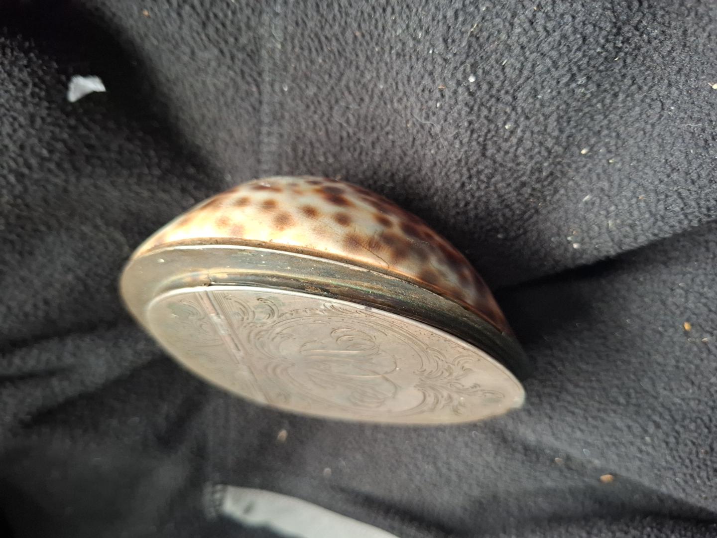 Antique White Metal And Shell  Snuff Box - c.1810 (1 of 7)