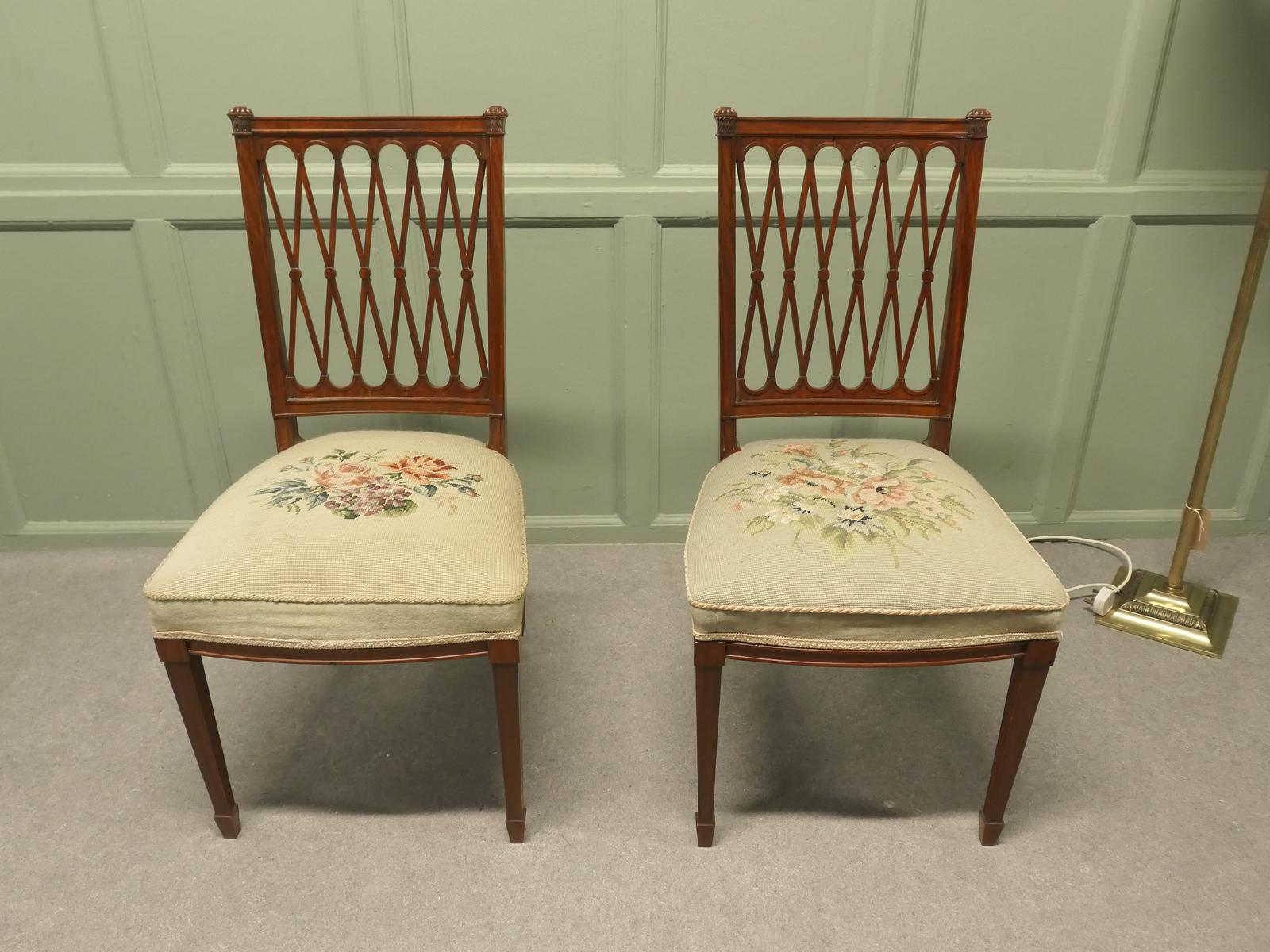 A Pair of Arts and Crafts Walnut Hall Chairs (1 of 6) A Pair of Arts and Crafts Walnut Hall Chairs (1 of 6)