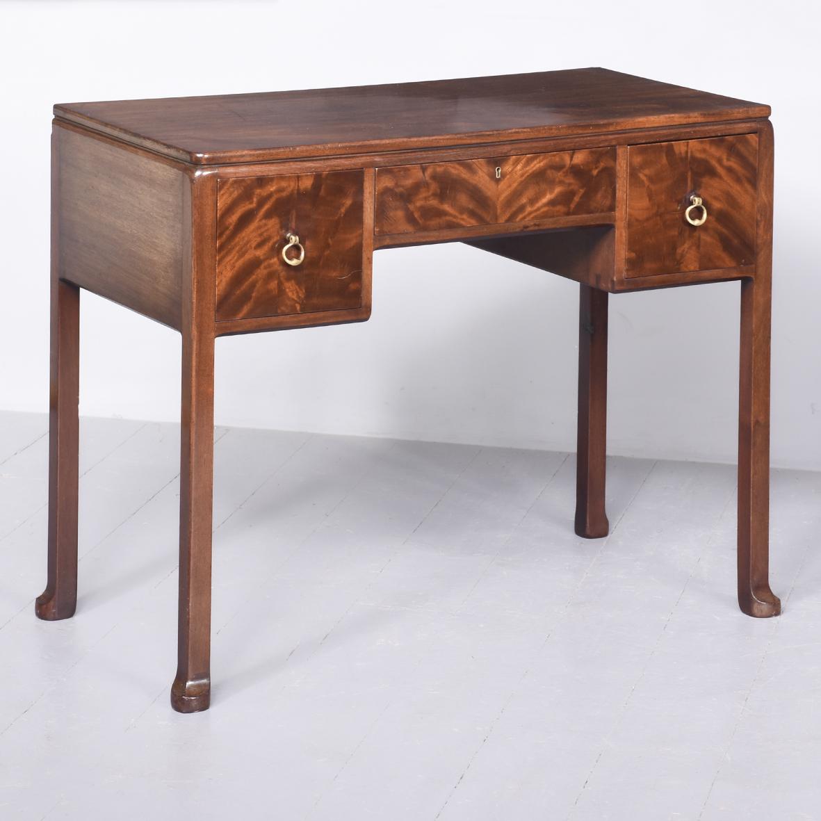 Whytock & Reid of Edinburgh Desk (1 of 6)