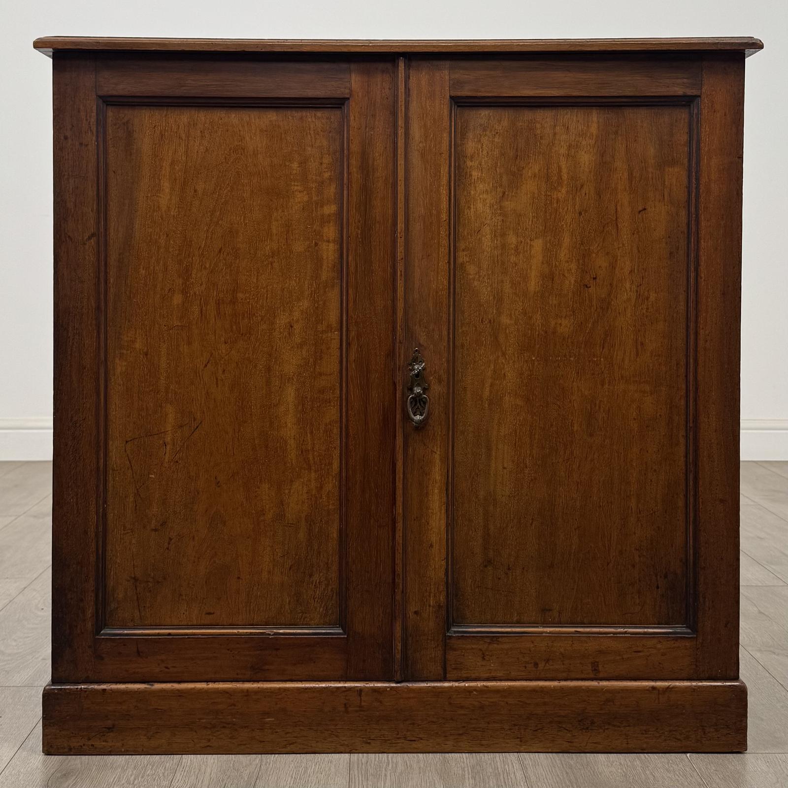 Antique 19th Century Small Victorian Cupboard in Mahogany (1 of 10) Antique 19th Century Small Victorian Cupboard in Mahogany (1 of 10)