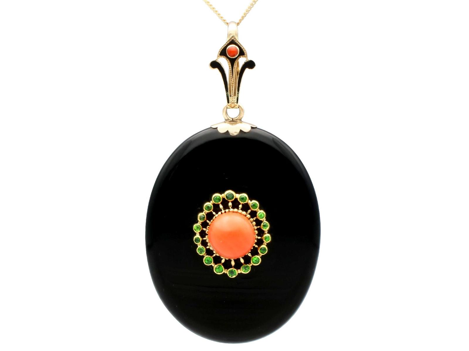 Antique Black Onyx, 3.50ct Coral & 0.36ct Demantoid Garnet, 12ct Yellow Gold Locket c.1890 (1 of 9) Antique Black Onyx, 3.50ct Coral & 0.36ct Demantoid Garnet, 12ct Yellow Gold Locket c.1890 (1 of 9)