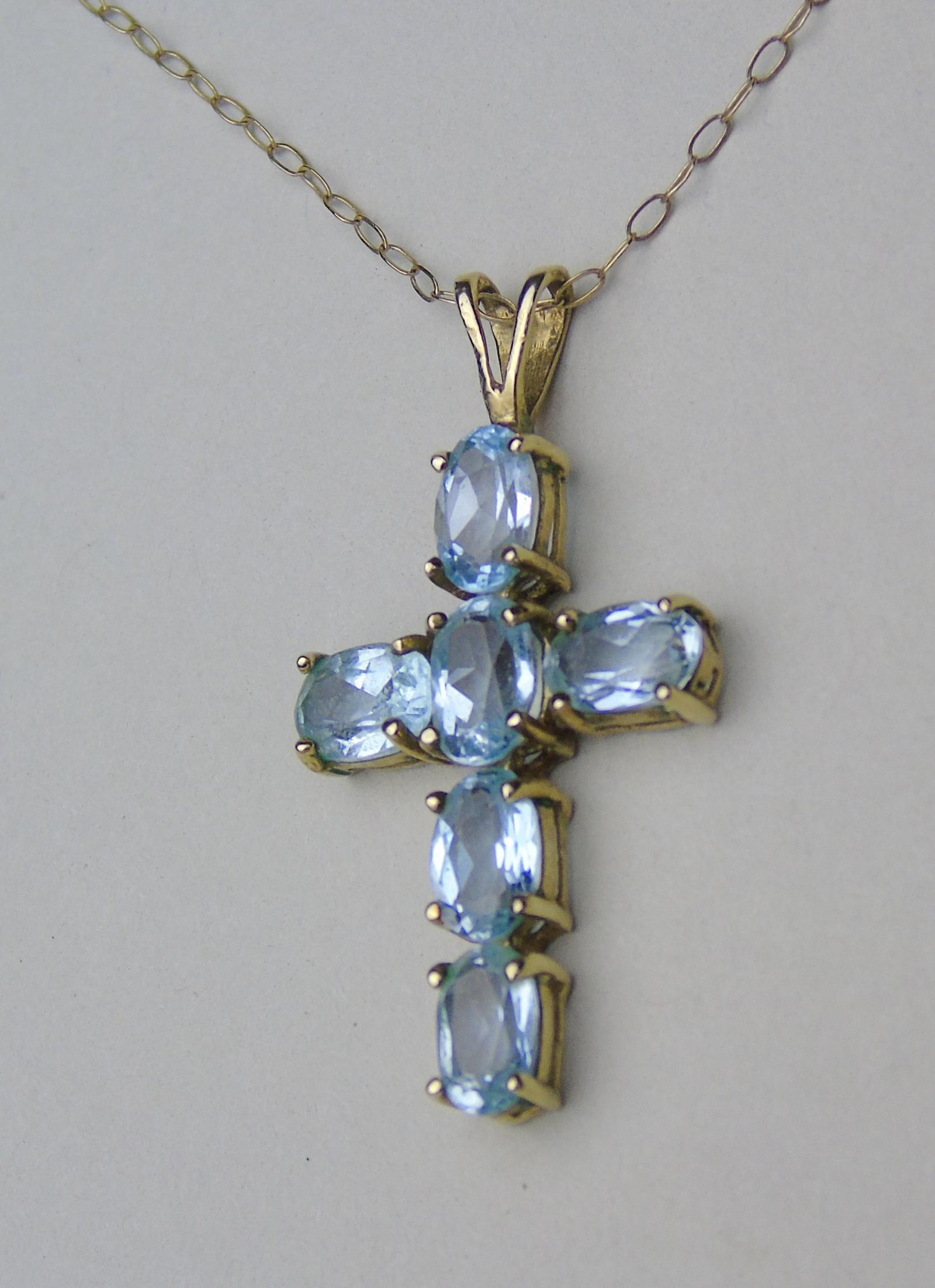 Blue Topaz Gold Set Pendant Cross & Chain (1 of 7) Blue Topaz Gold Set Pendant Cross & Chain (1 of 7)