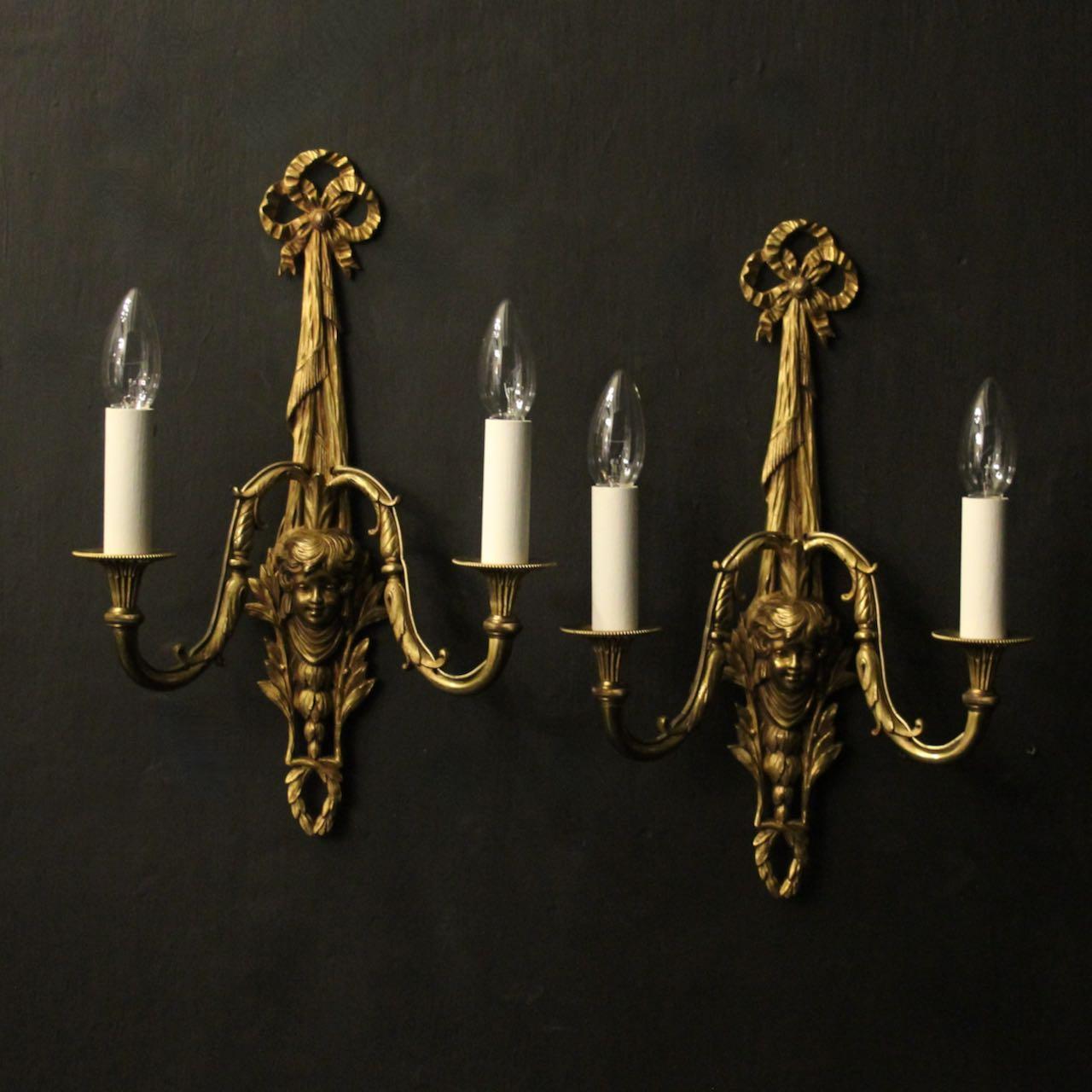 French Pair of Bronze Antique Wall Sconces (1 of 10)