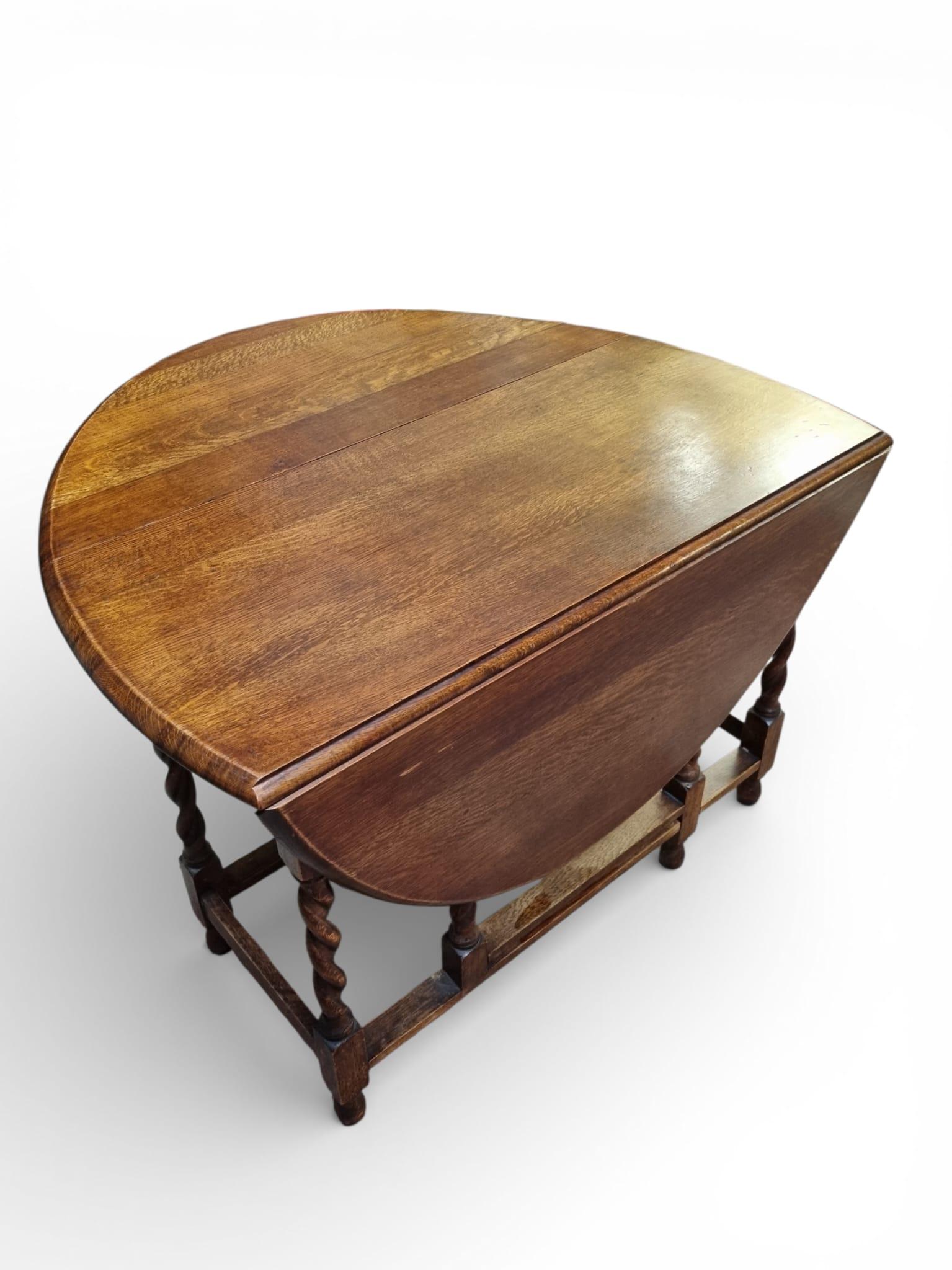 Antique Oak Gateleg Drop Leaf Table / Barley Twist Legs / C1920 (1 of 7) Antique Oak Gateleg Drop Leaf Table / Barley Twist Legs / C1920 (1 of 7)