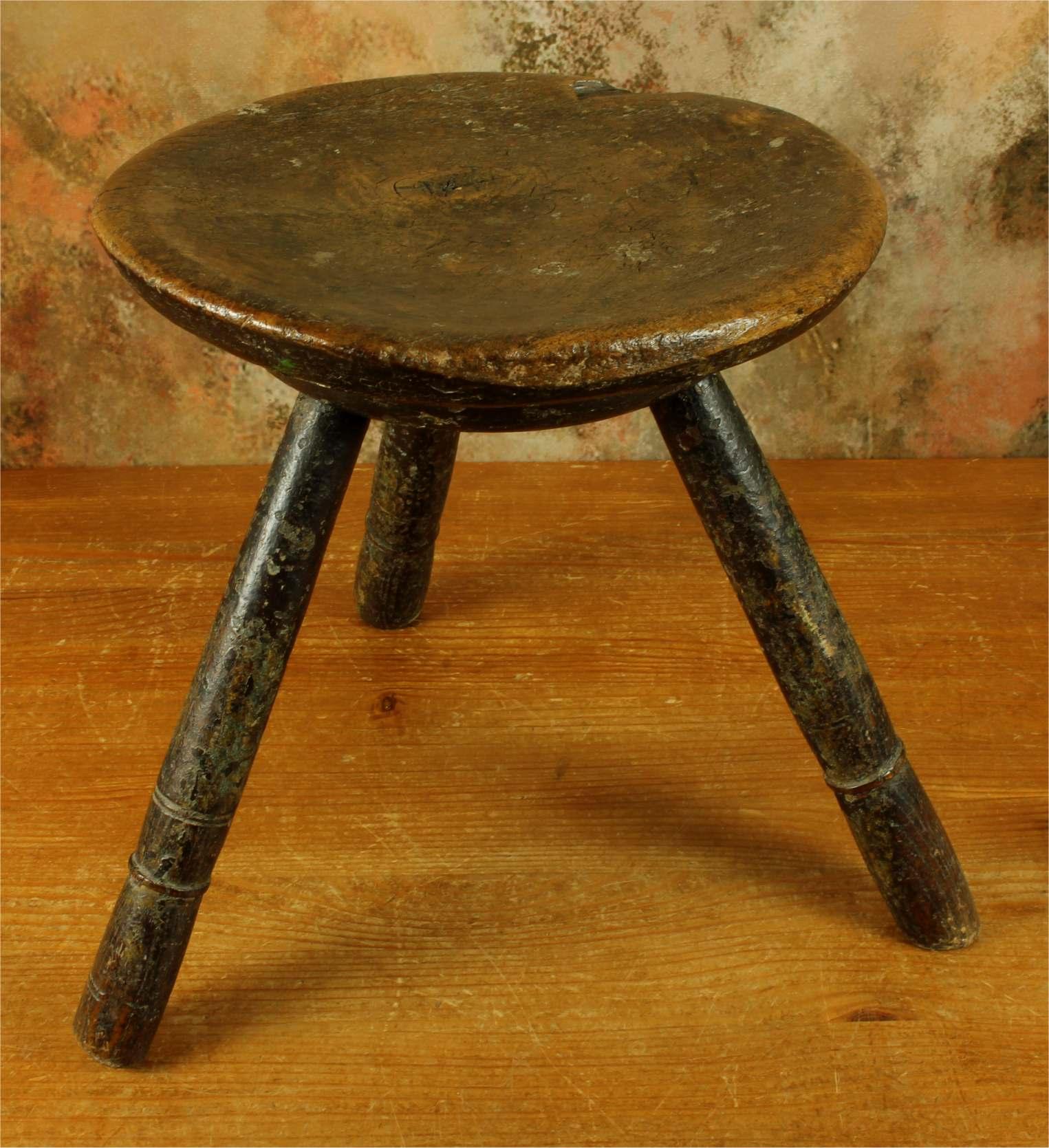 Antique Welsh Milking Stool - Cheese Top Small Seat - Country Furniture (1 of 24) Antique Welsh Milking Stool - Cheese Top Small Seat - Country Furniture (1 of 24)