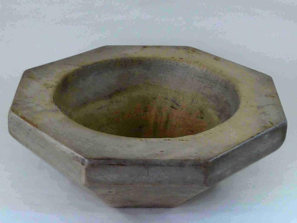 Sycamore Octagonal Herb Chopper Bowl Mortar Carved Treen (1 of 7)