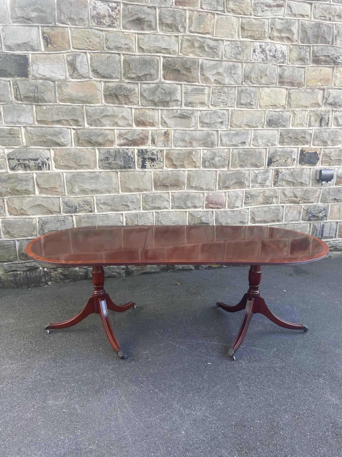Antique Mahogany Twin Pillar Extending Dining Table 8 Seater (1 of 12)
