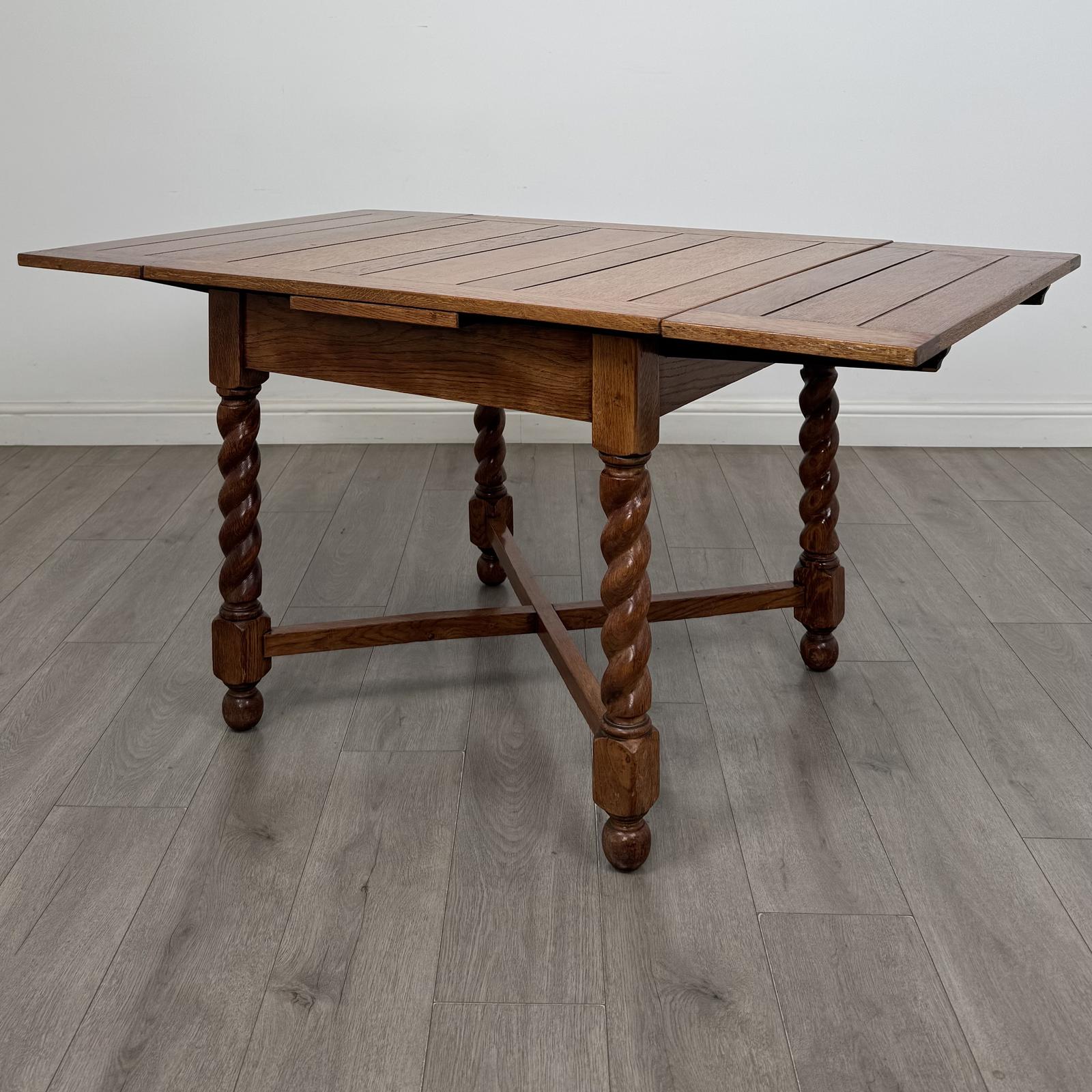 Antique 20th Century Edwardian Draw Leaf Dining Table In Oak (1 of 7) Antique 20th Century Edwardian Draw Leaf Dining Table In Oak (1 of 7)