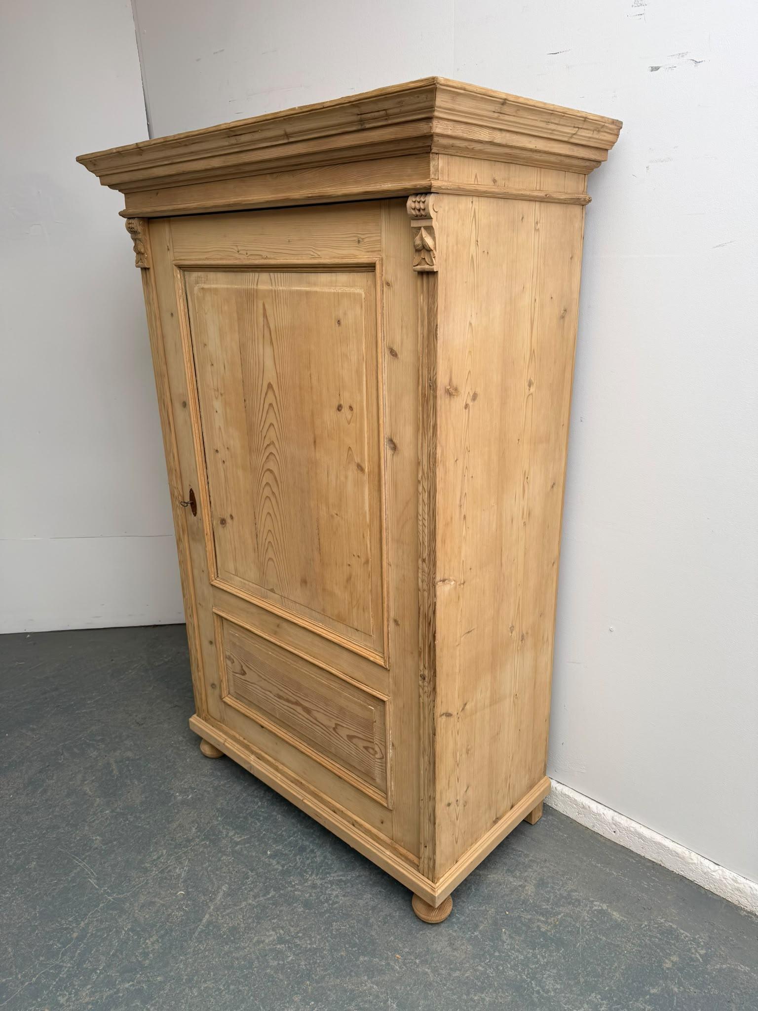 A Lovely Victorian Antique Pine 1 Door Fielded Storage Cupboard to Wax/paint (1 of 9) A Lovely Victorian Antique Pine 1 Door Fielded Storage Cupboard to Wax/paint (1 of 9)