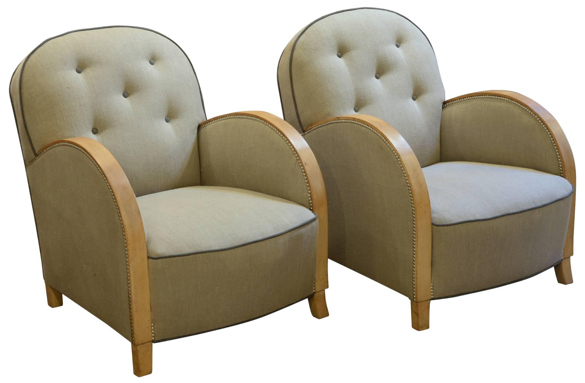 Pair of Oak Art Deco Chairs c.1930 (1 of 1) Pair of Oak Art Deco Chairs c.1930 (1 of 1)